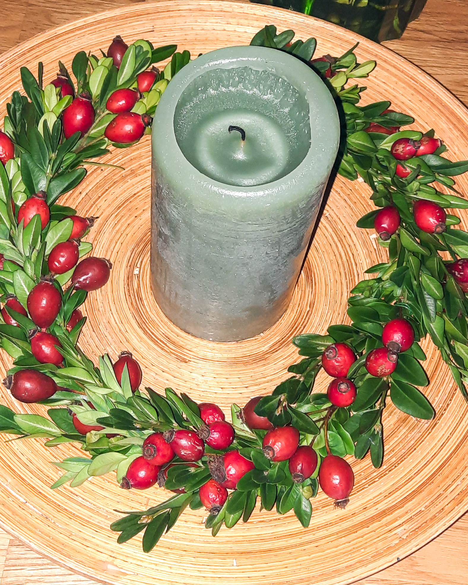 Herbst-Kranz mit Hagebutte, ca. Ø 26cm, Metallring