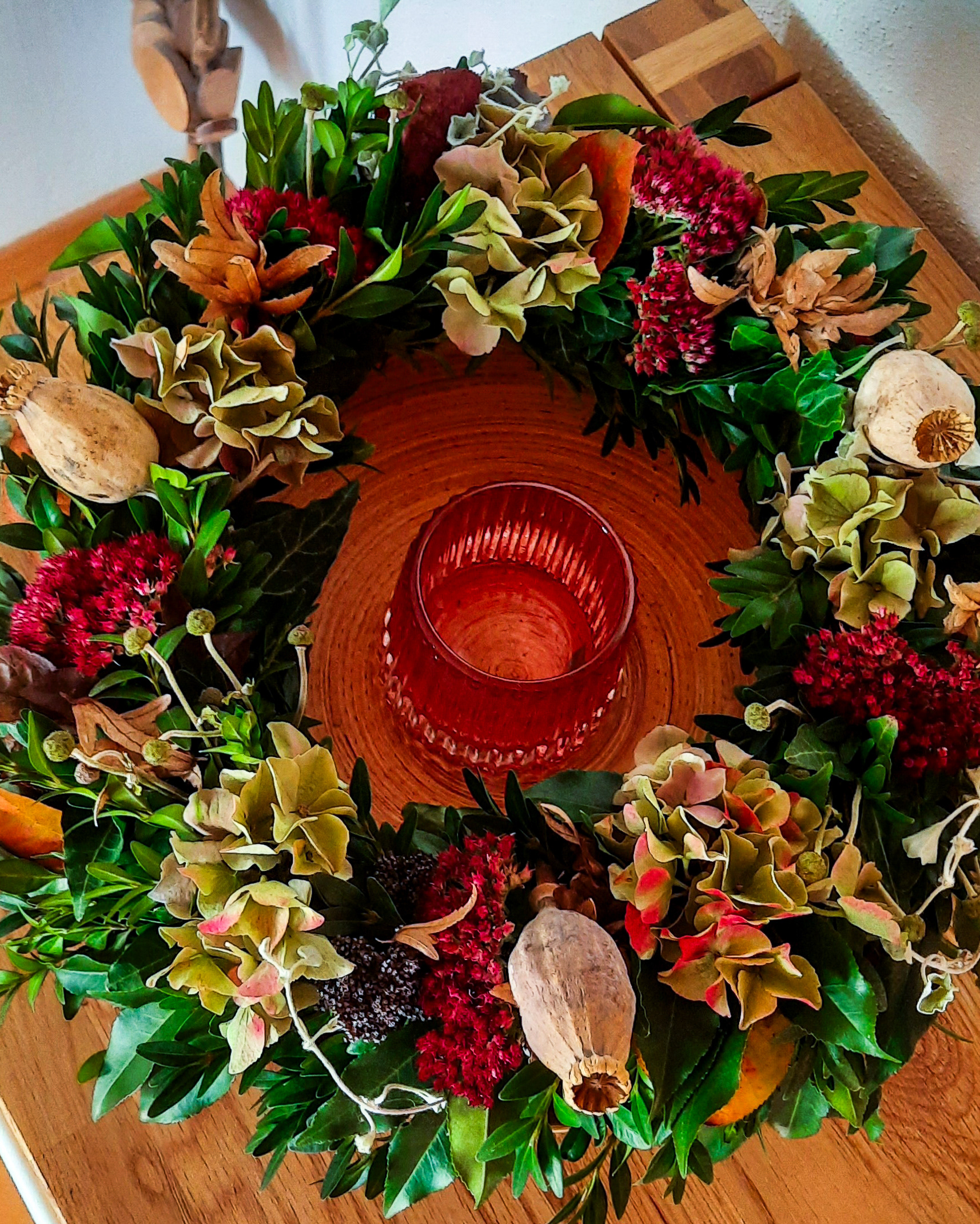 Herbst-Kranz mit Fette Henne, Hortensie & Mohn, ca. Ø 40cm, Strohring