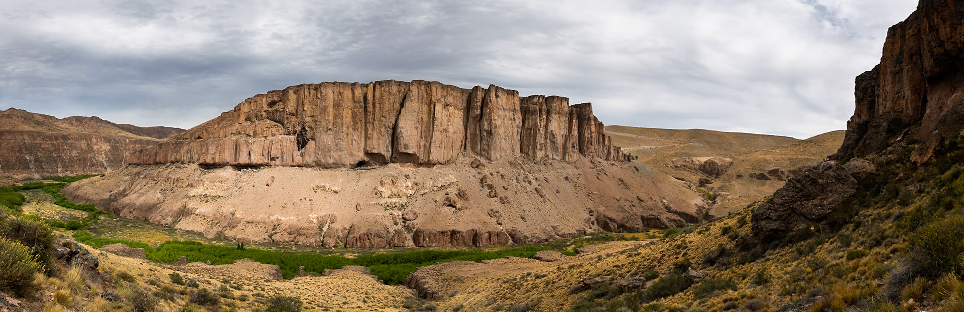 Cañadón Río Pinturas, Santa Cruz. Argentina