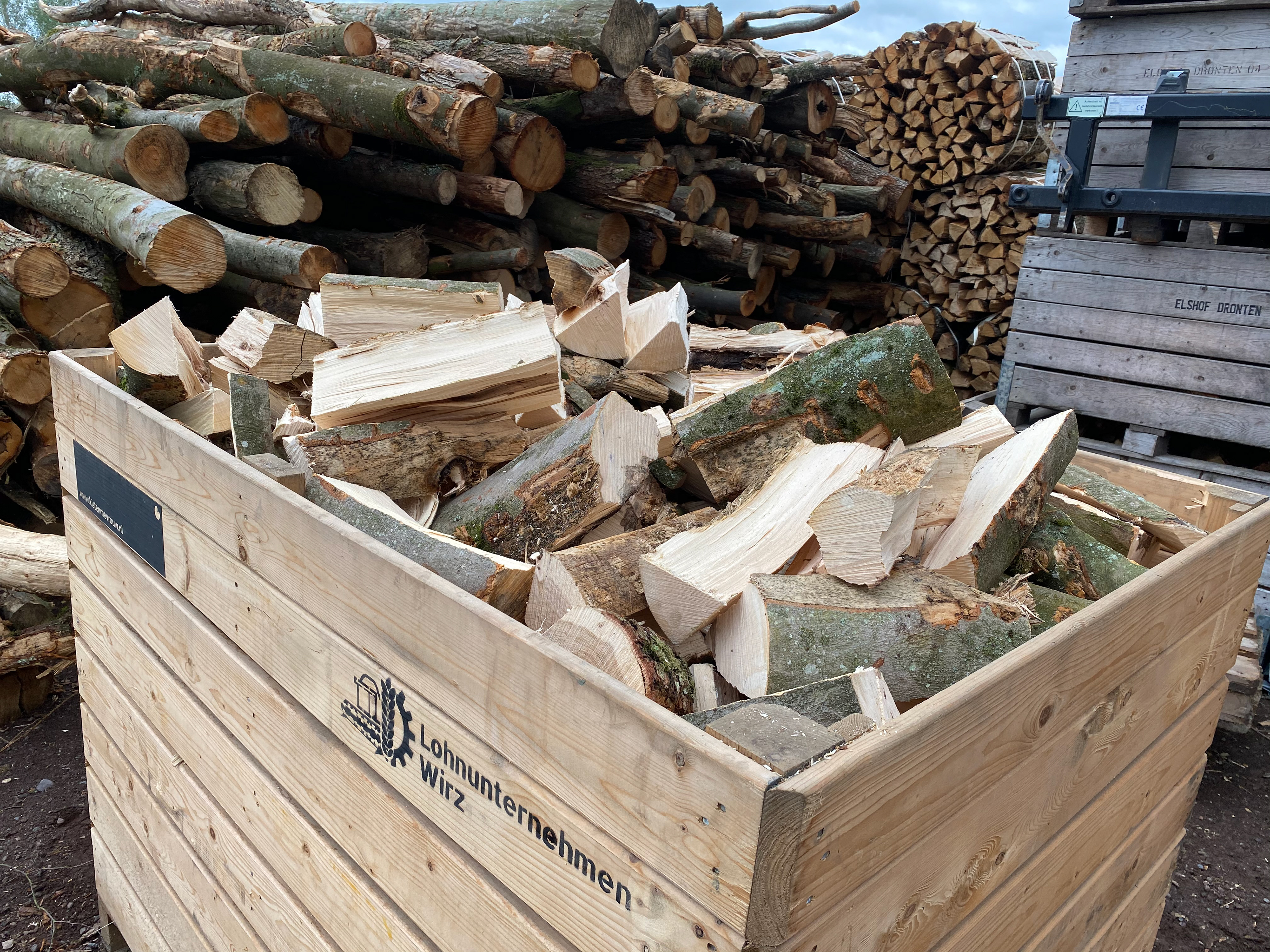 Ofenfertiges Holz