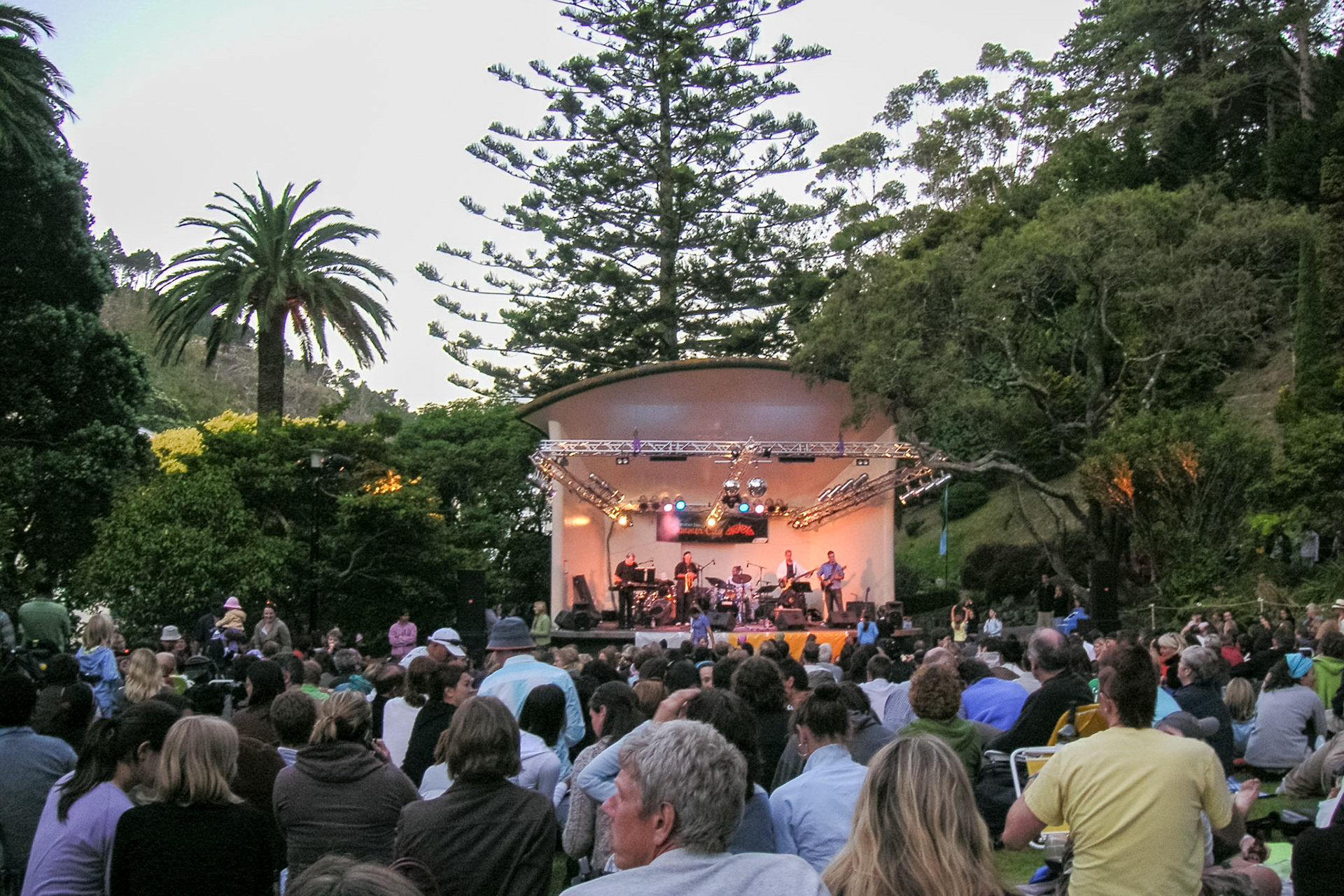 KONICA MINOLTA DIGITAL CAMERA