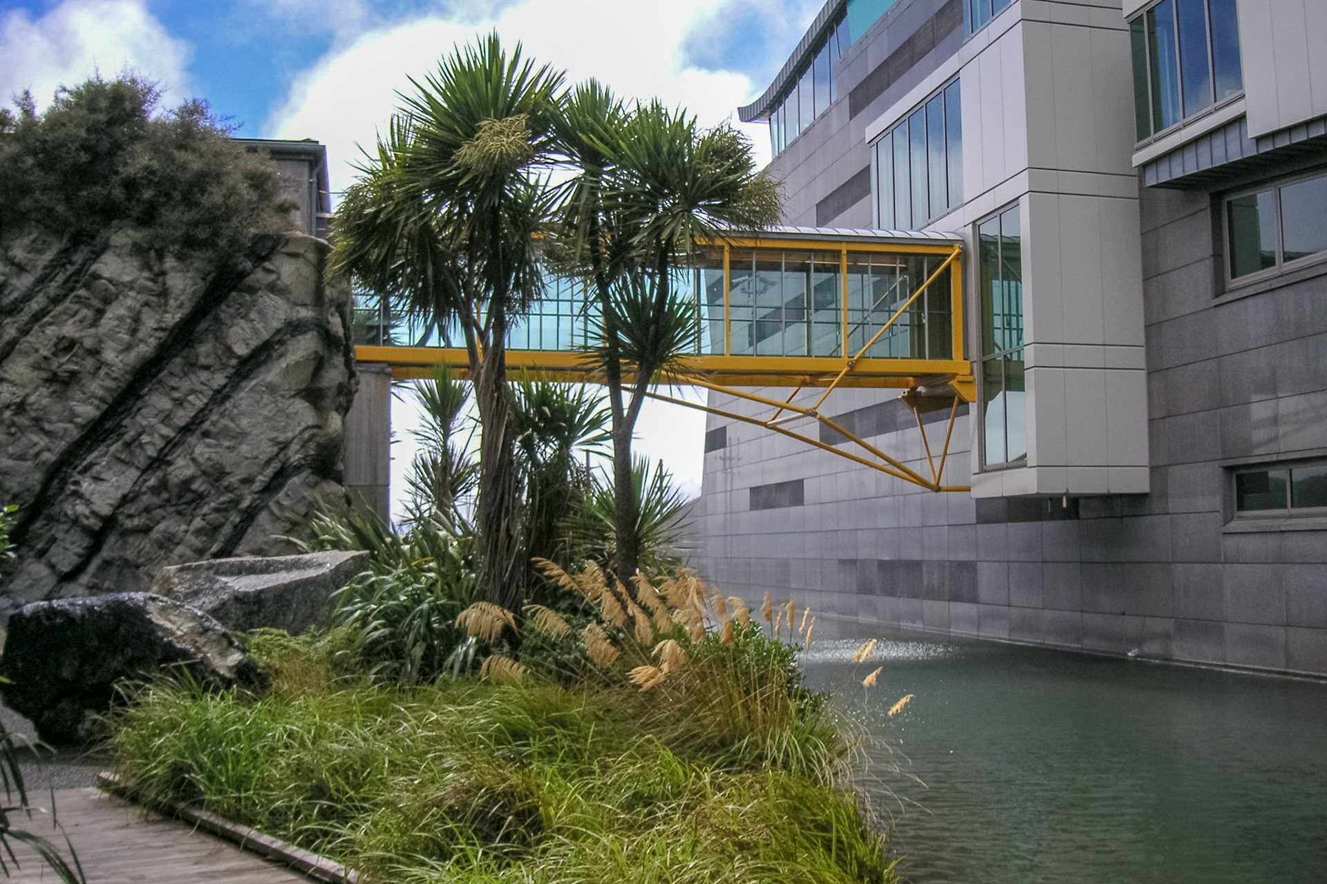 KONICA MINOLTA DIGITAL CAMERA