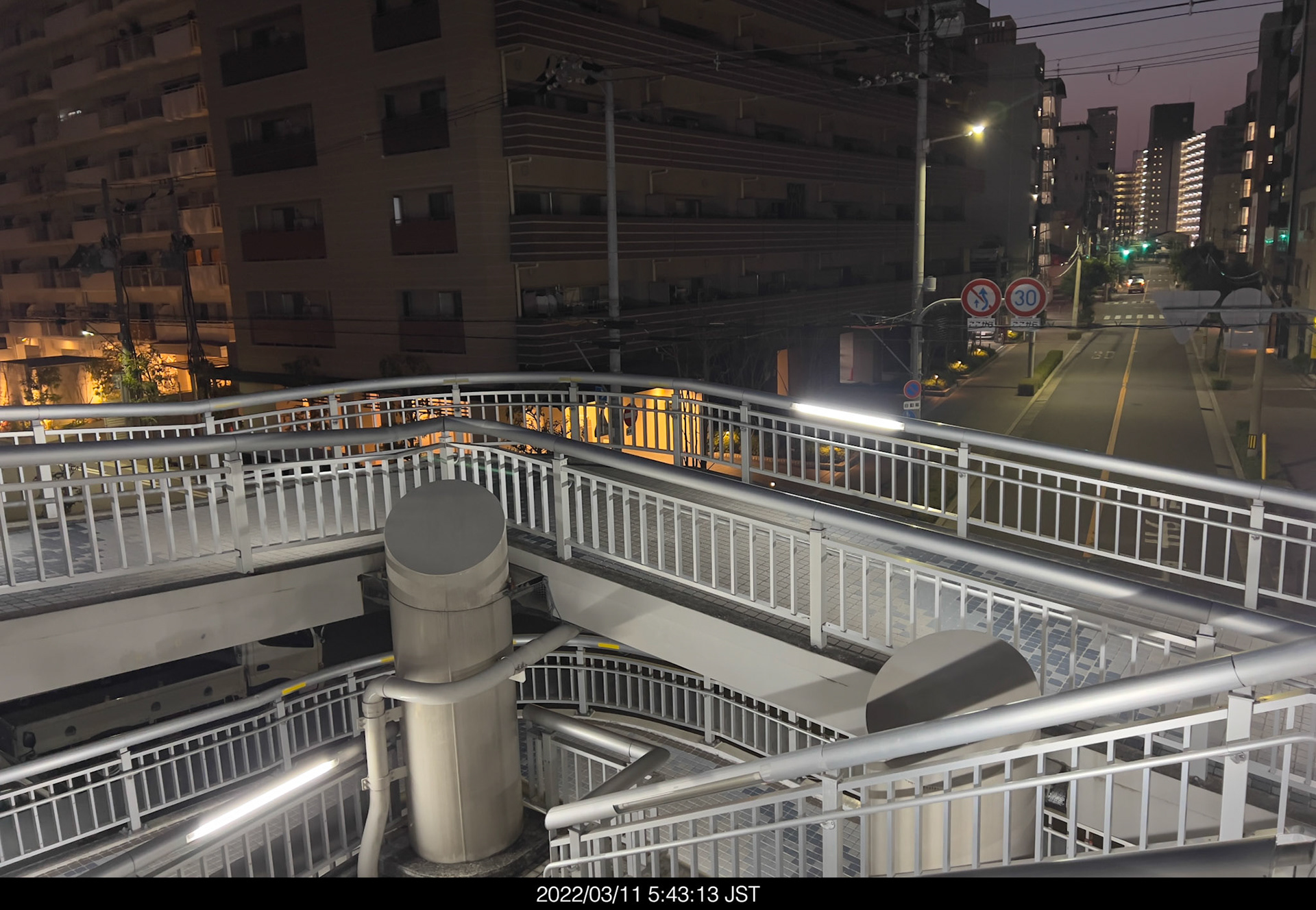 複雑な歩道橋