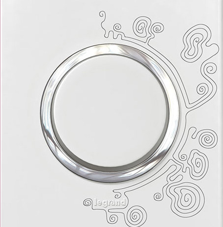 Light switch - Tattoo finishing