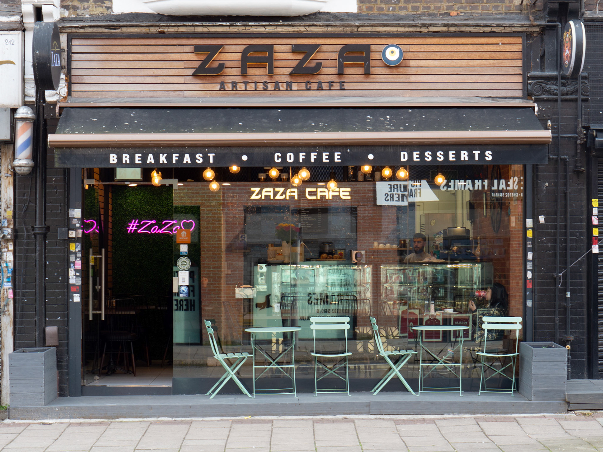 Zaza Cafe