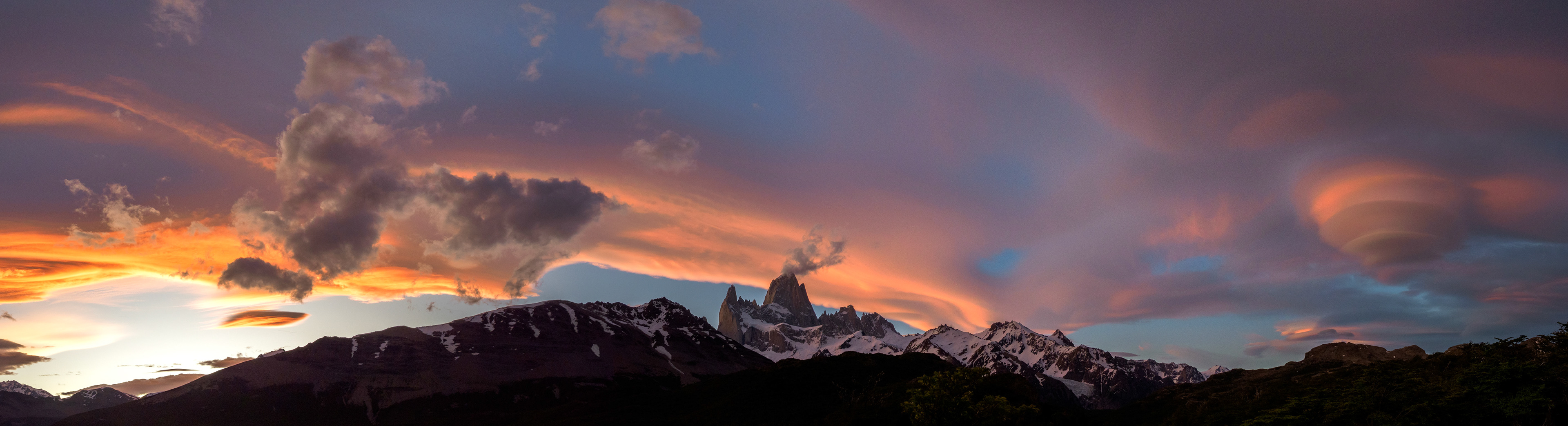 Sonnenuntergang am Lago Capri mit Blick auf den  Fitz Roy