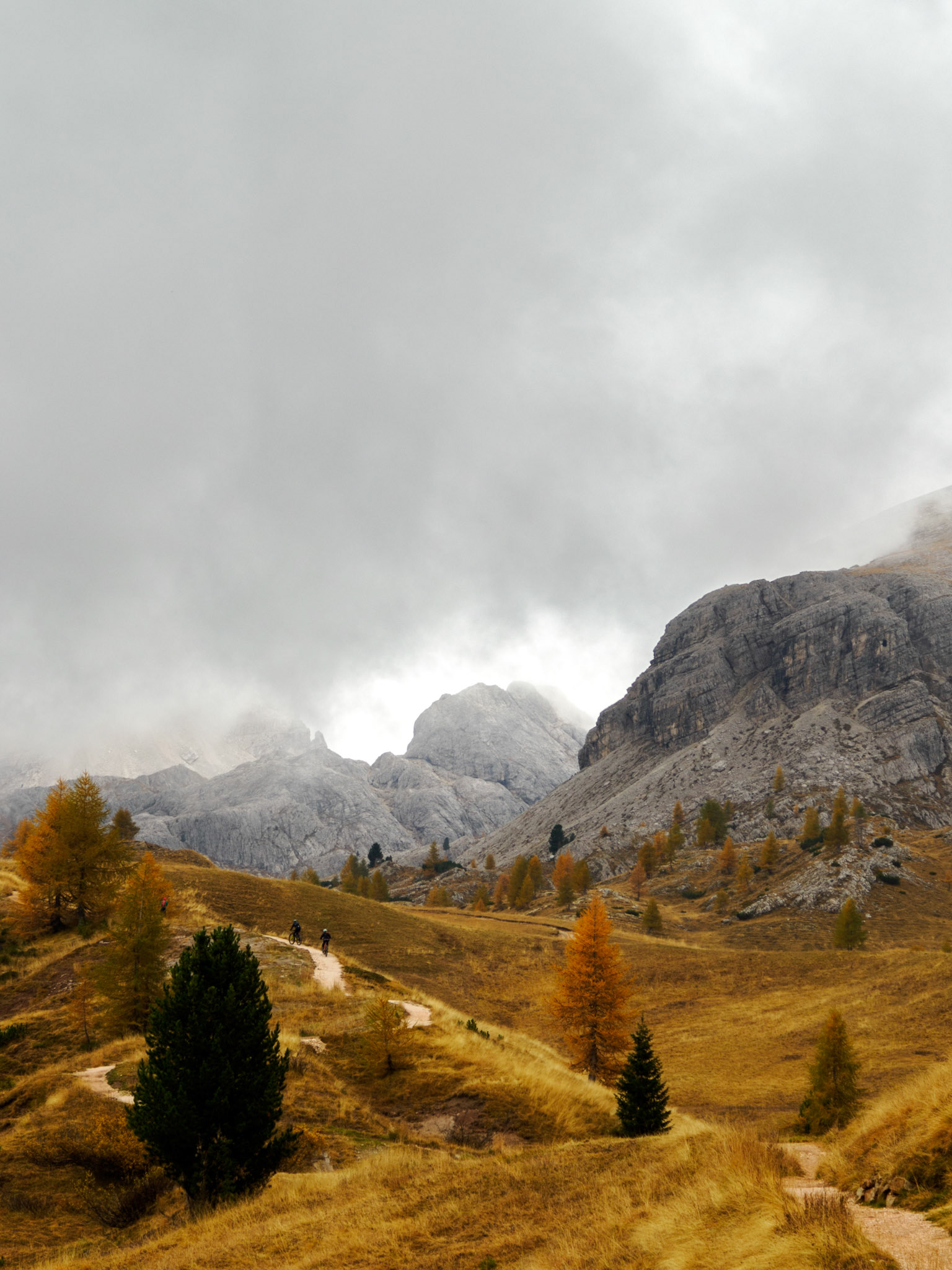 Nebel beim Aufstieg zu den Cinque Torri