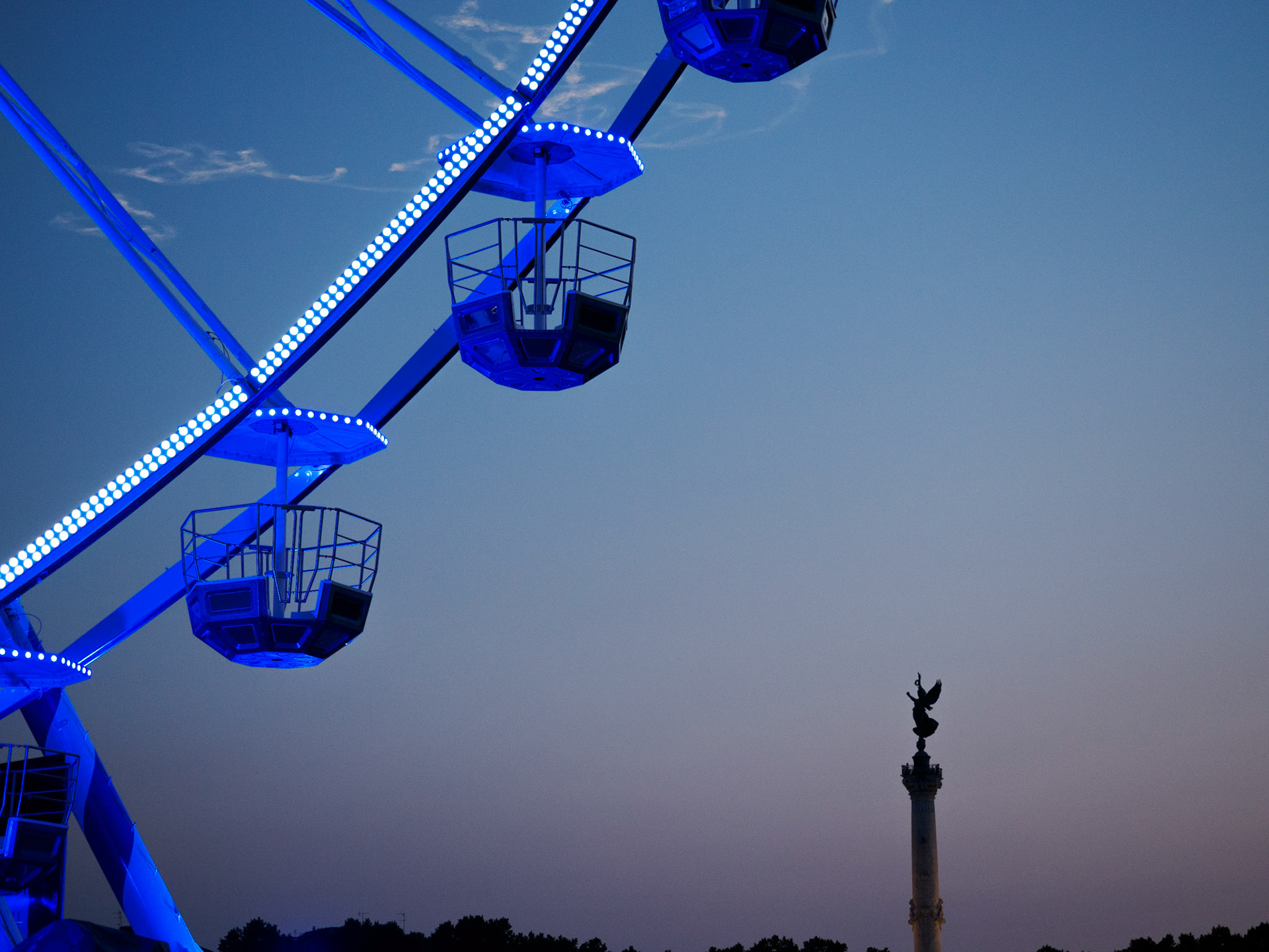 Colonnes Rostrales auf dem Place des Quinconces
