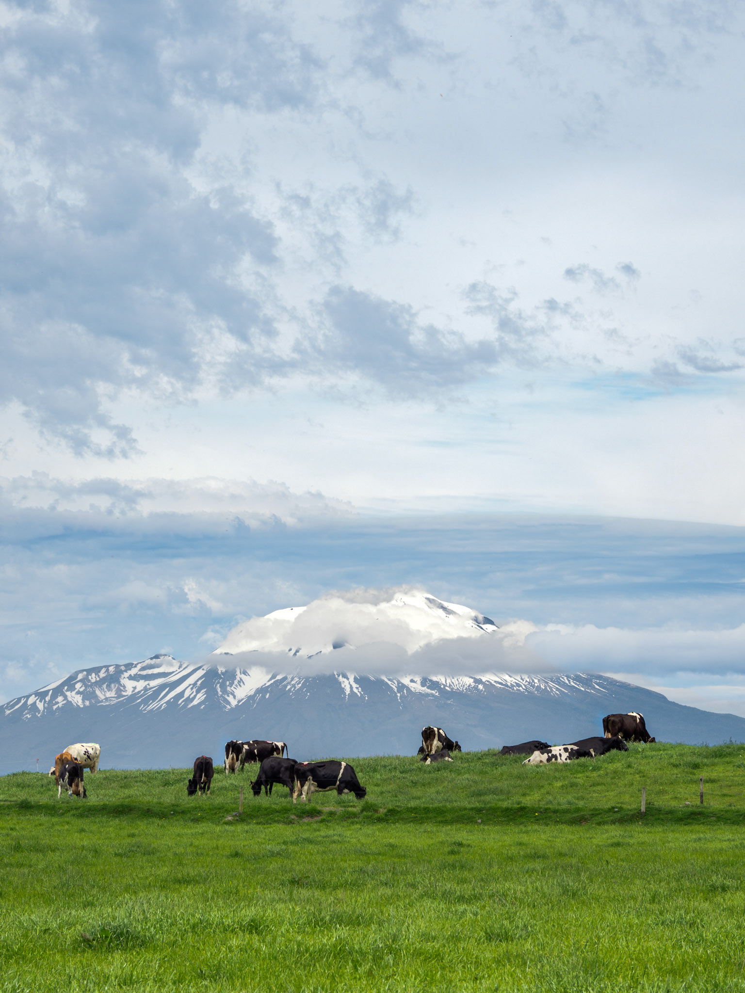 Wolkenbedeckter Vulkan 'Osorno'
