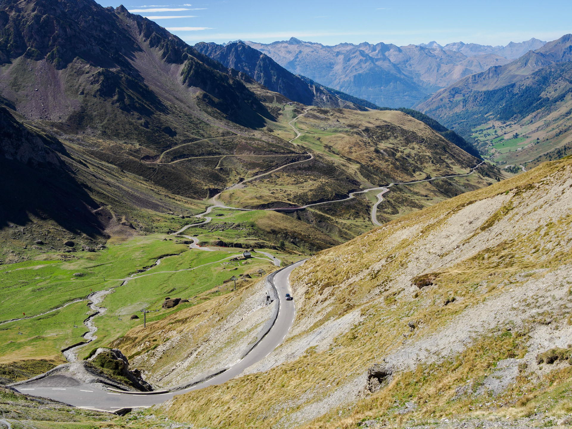 Passstraße am Pic du Midi