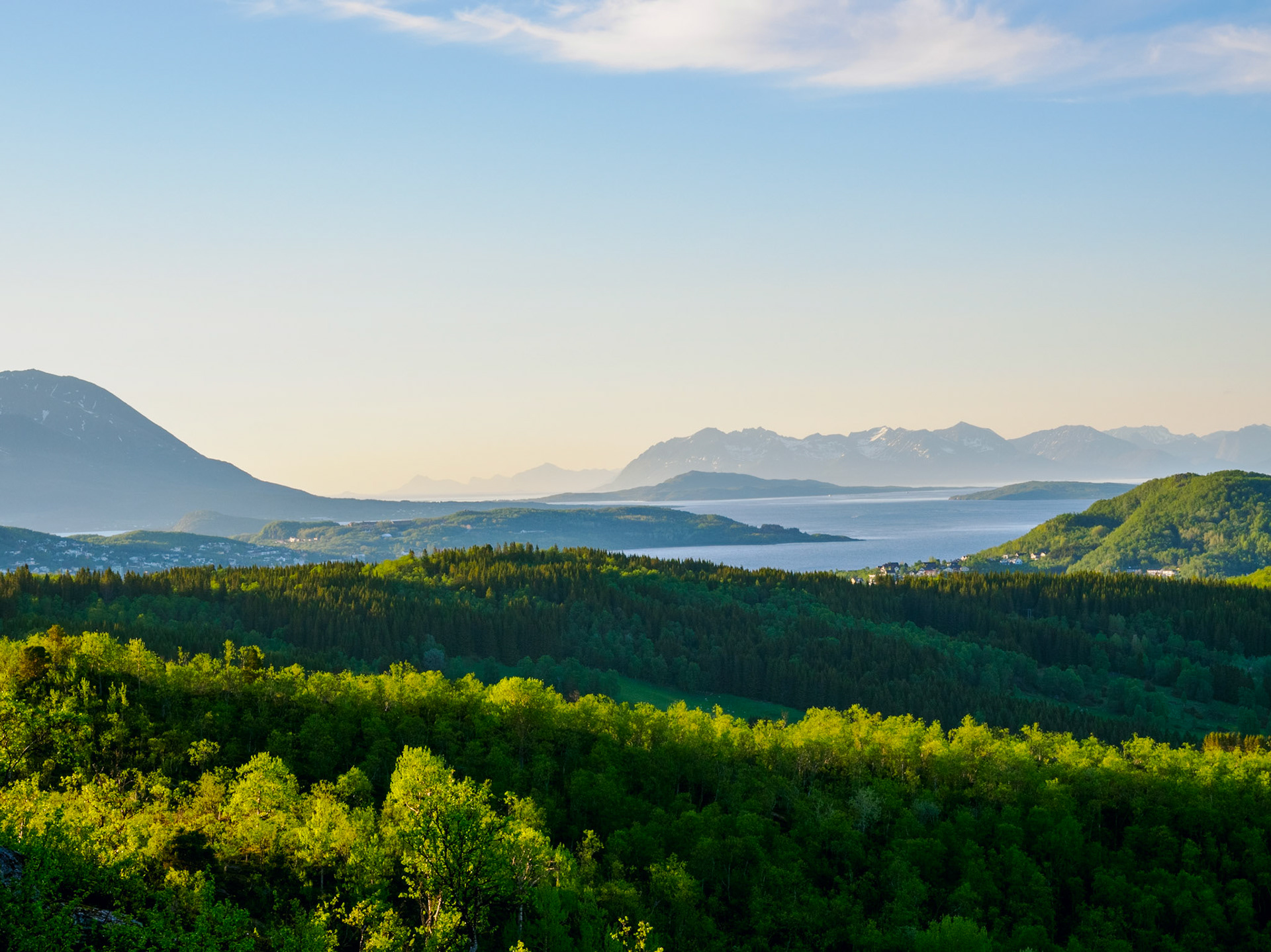 Blick über Harstad - 21:36