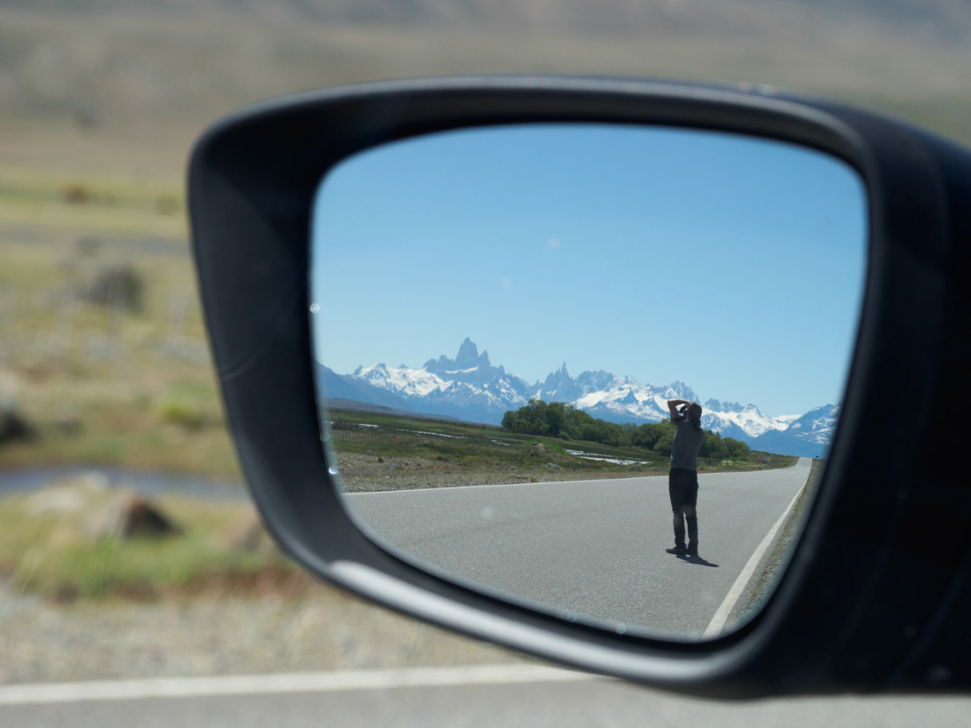 Fotografin im Rüclspiegel