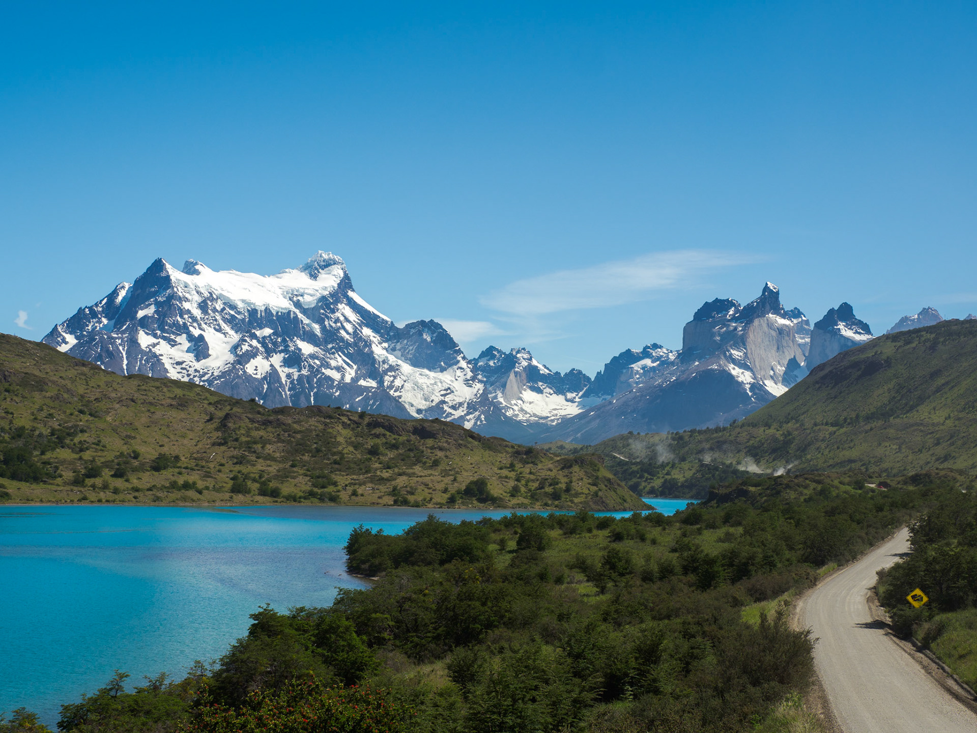 Staubige Fahrt in den Nationalpark rein