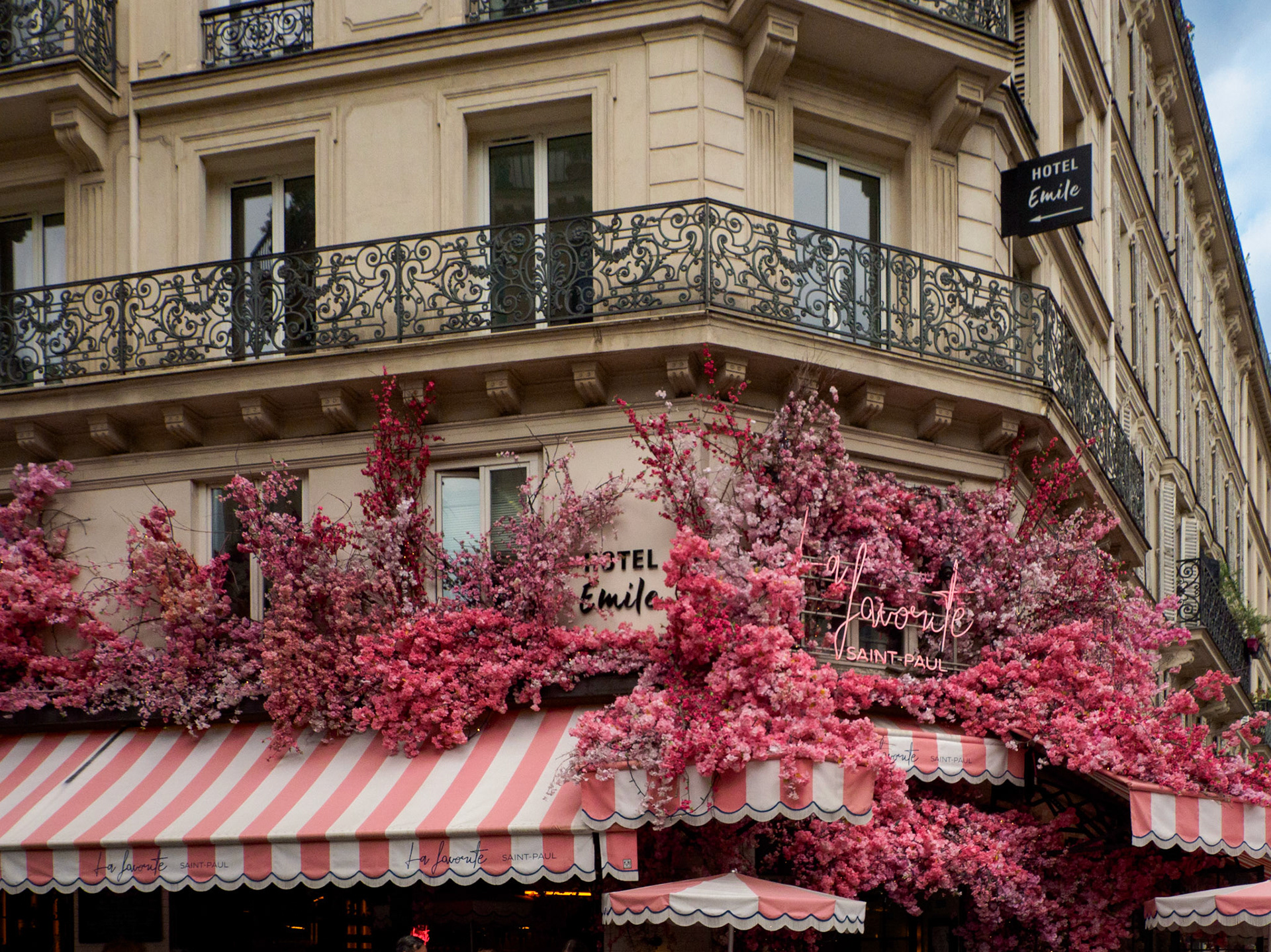 Restaurant bei der Kirche Saint Paul