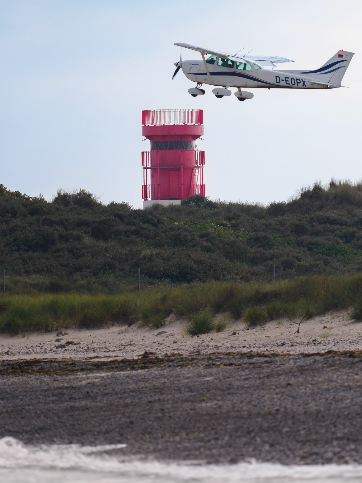 Abflug vom Helgoländer Flughafen (HGL)