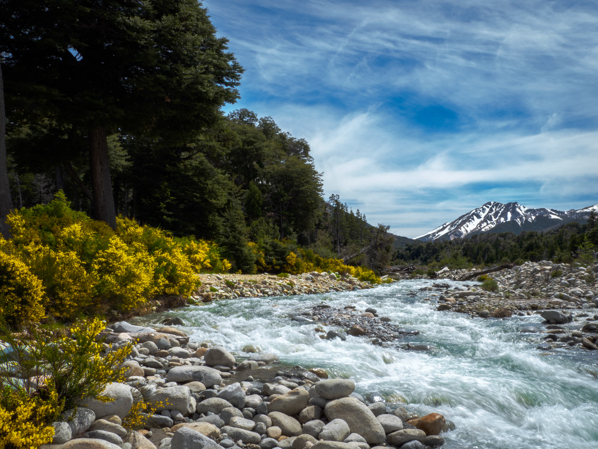Fluss an der Wanderung Richtung Cerro Centinela