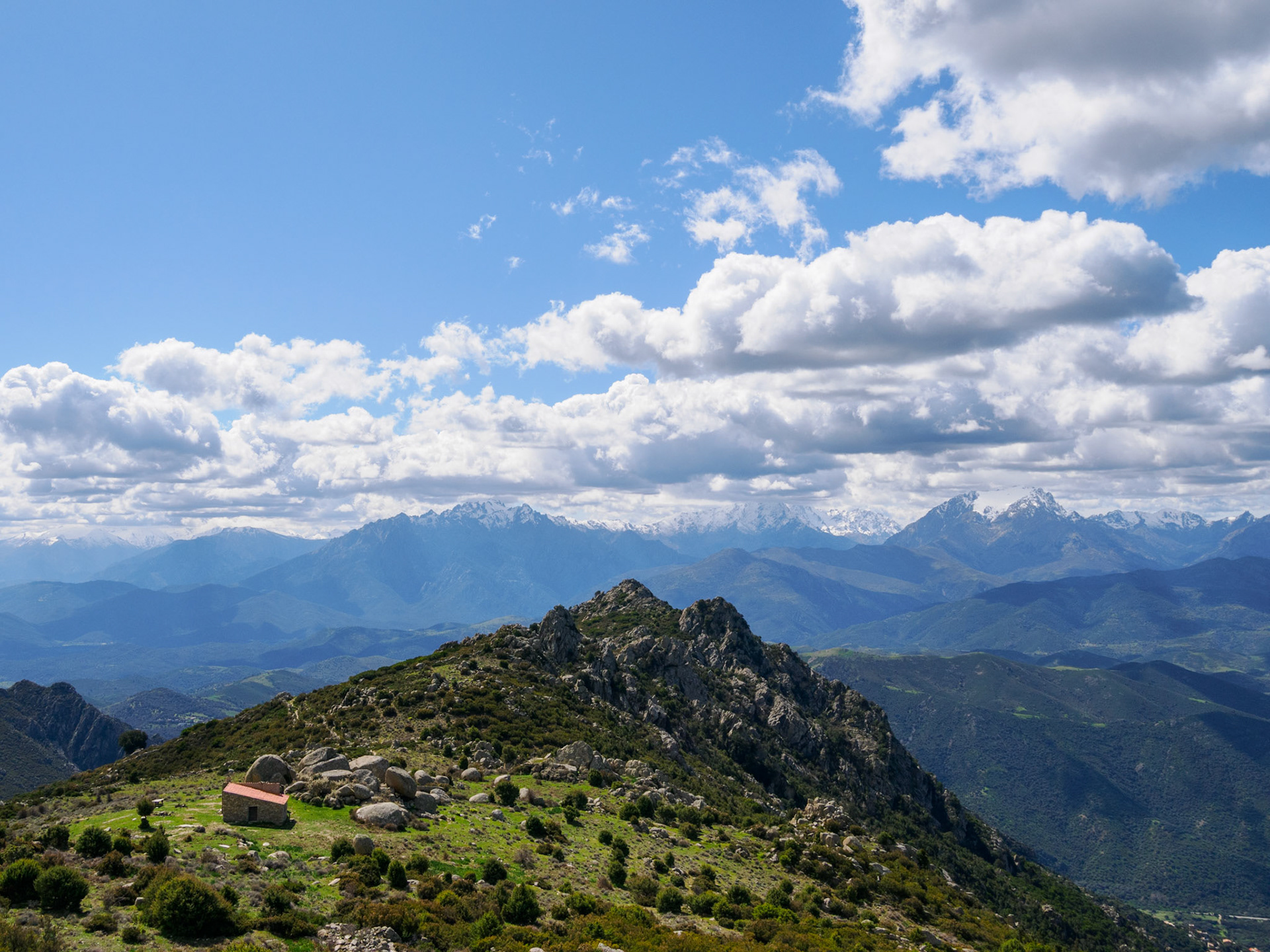 Auf dem Mont Astu
