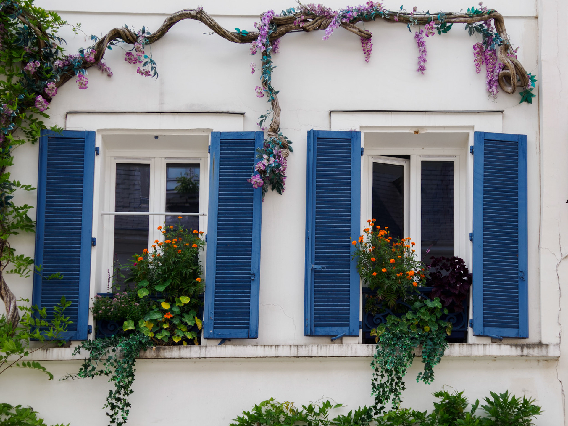 Fassade in der Rue Gabrielle in Montmartre