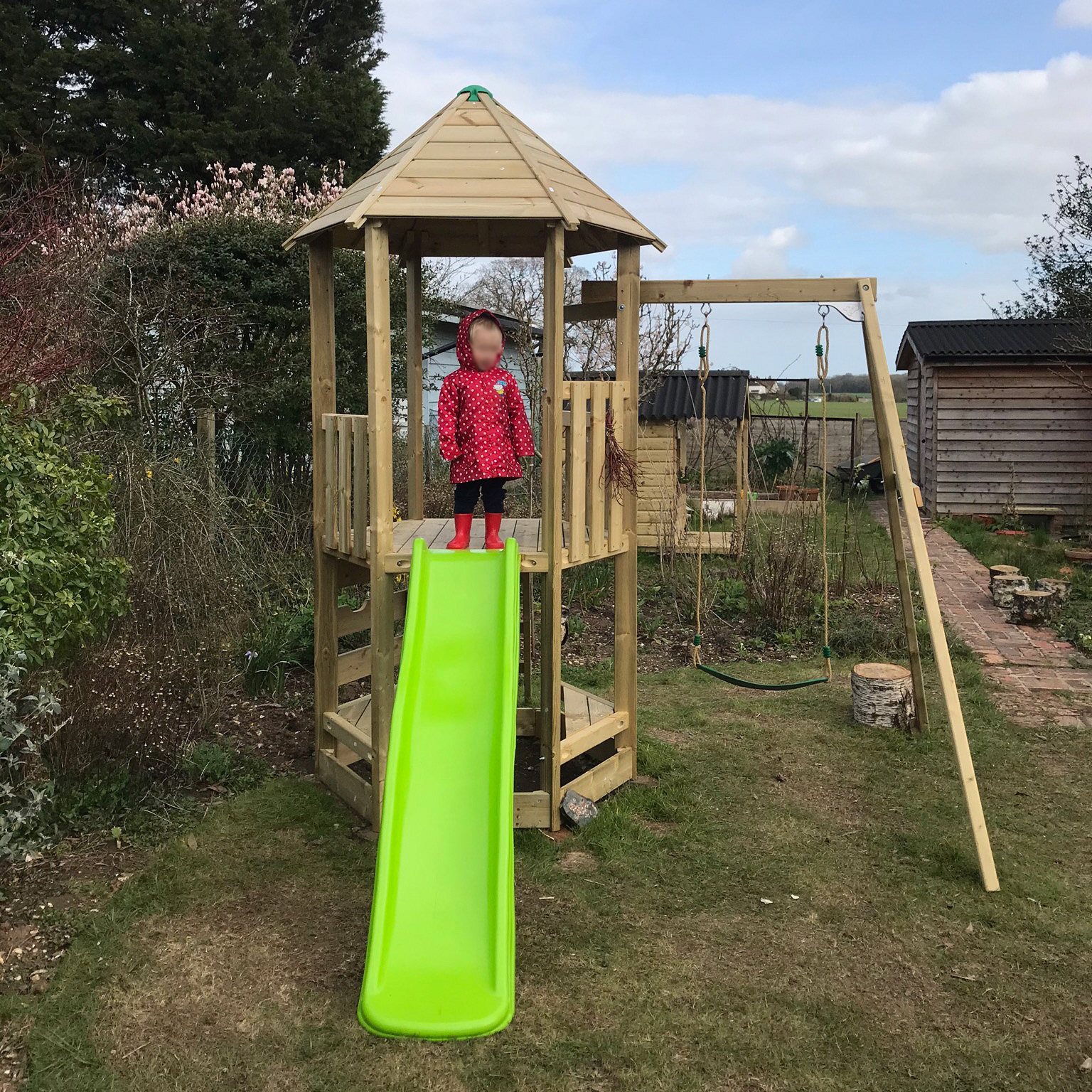 Climbing frame assembly