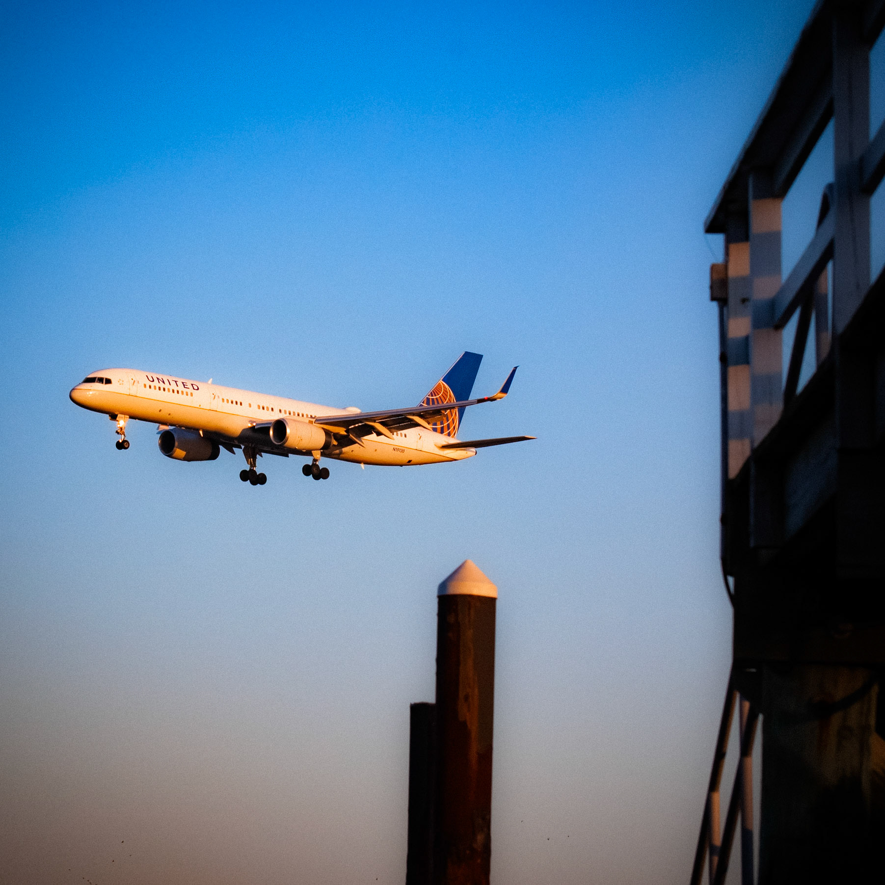 UA2424 | Los Angeles (LAX) - BOS