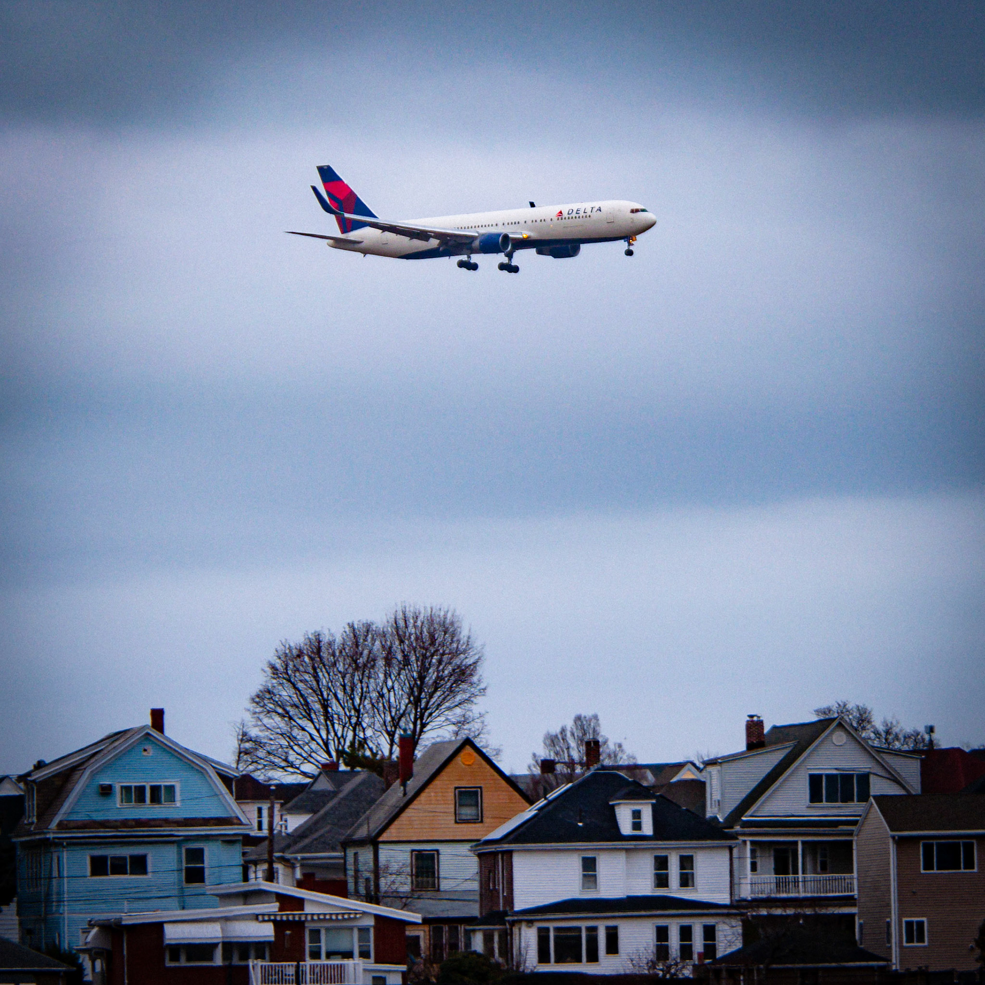 DL125 | Lisbon (LIS) - BOS