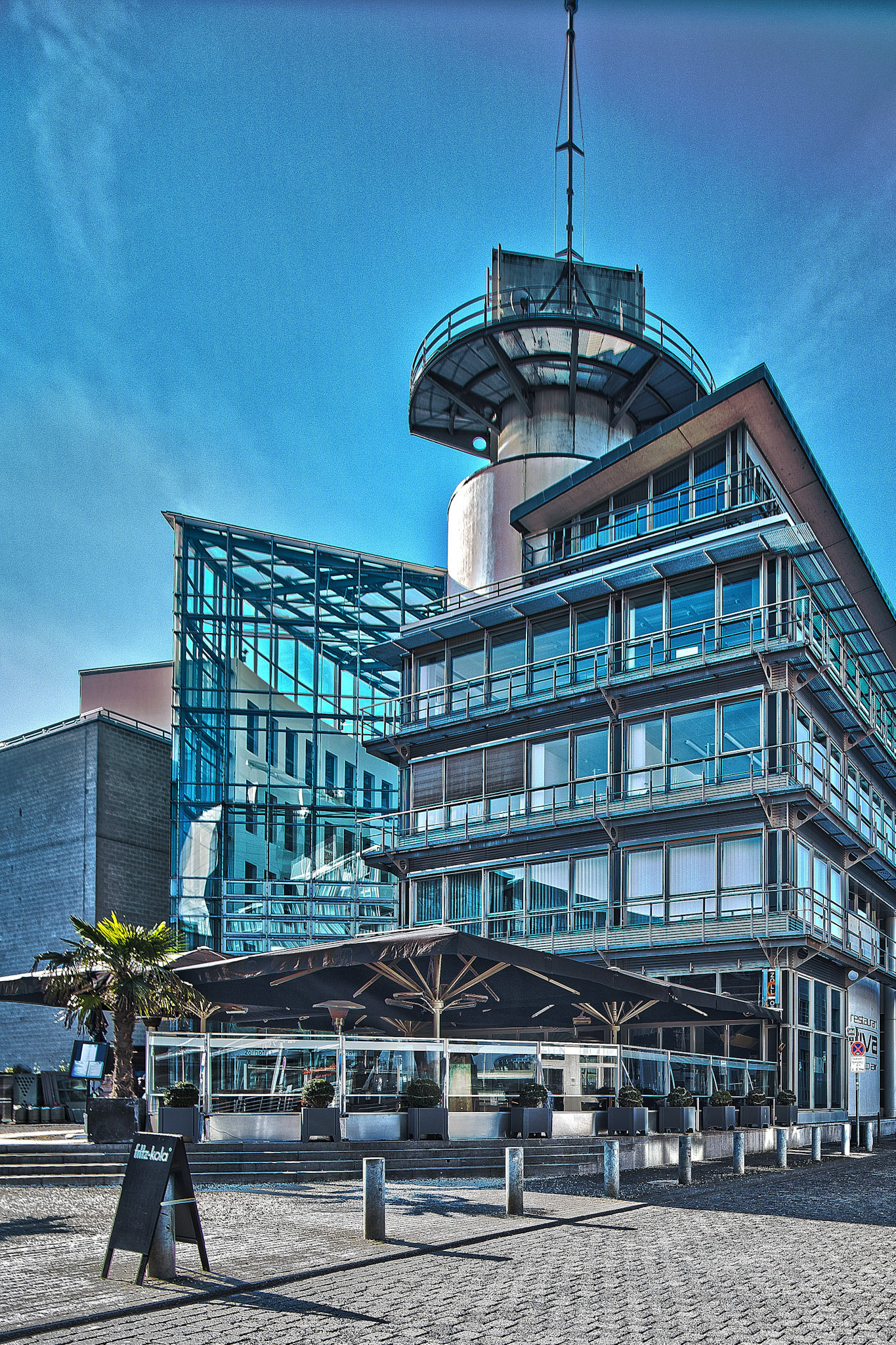 Duesseldorf_Hafen_Restarant_Riva