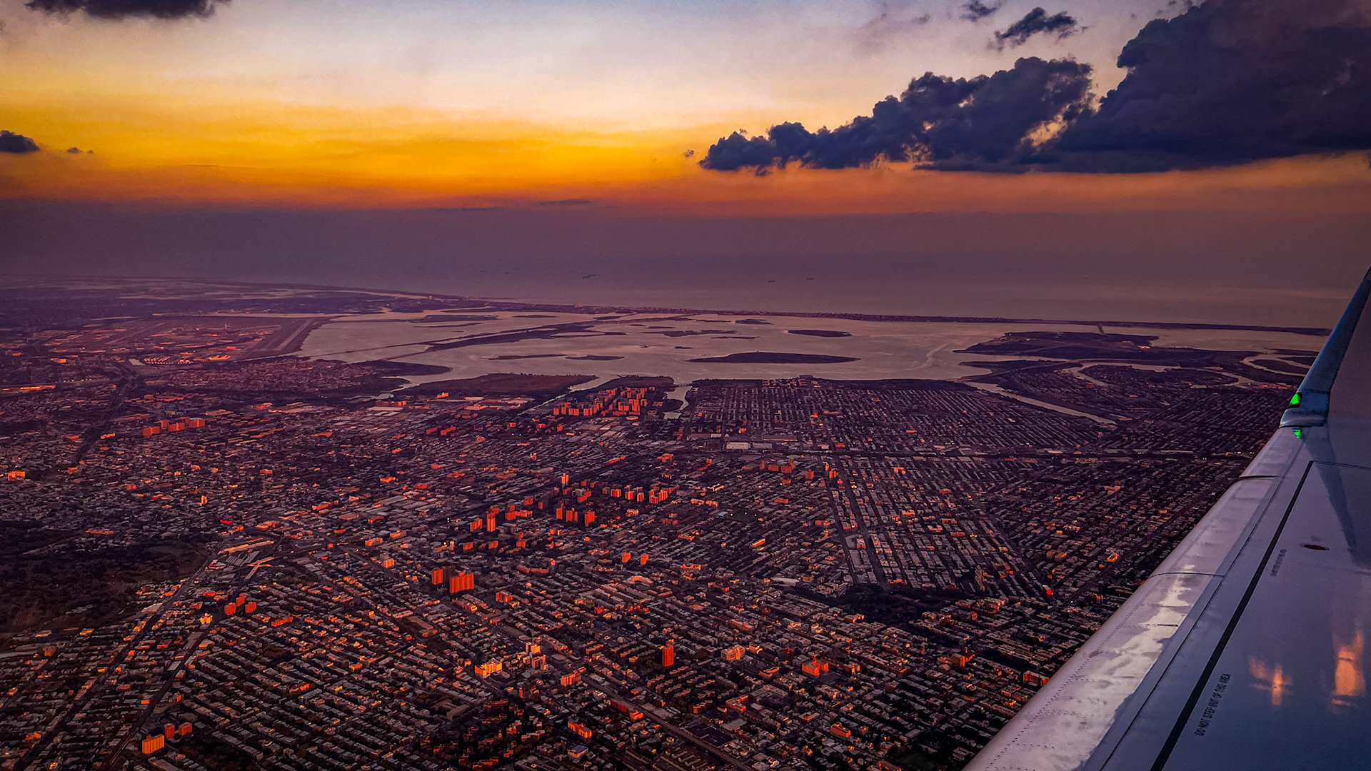 LaGuardia Terminal B