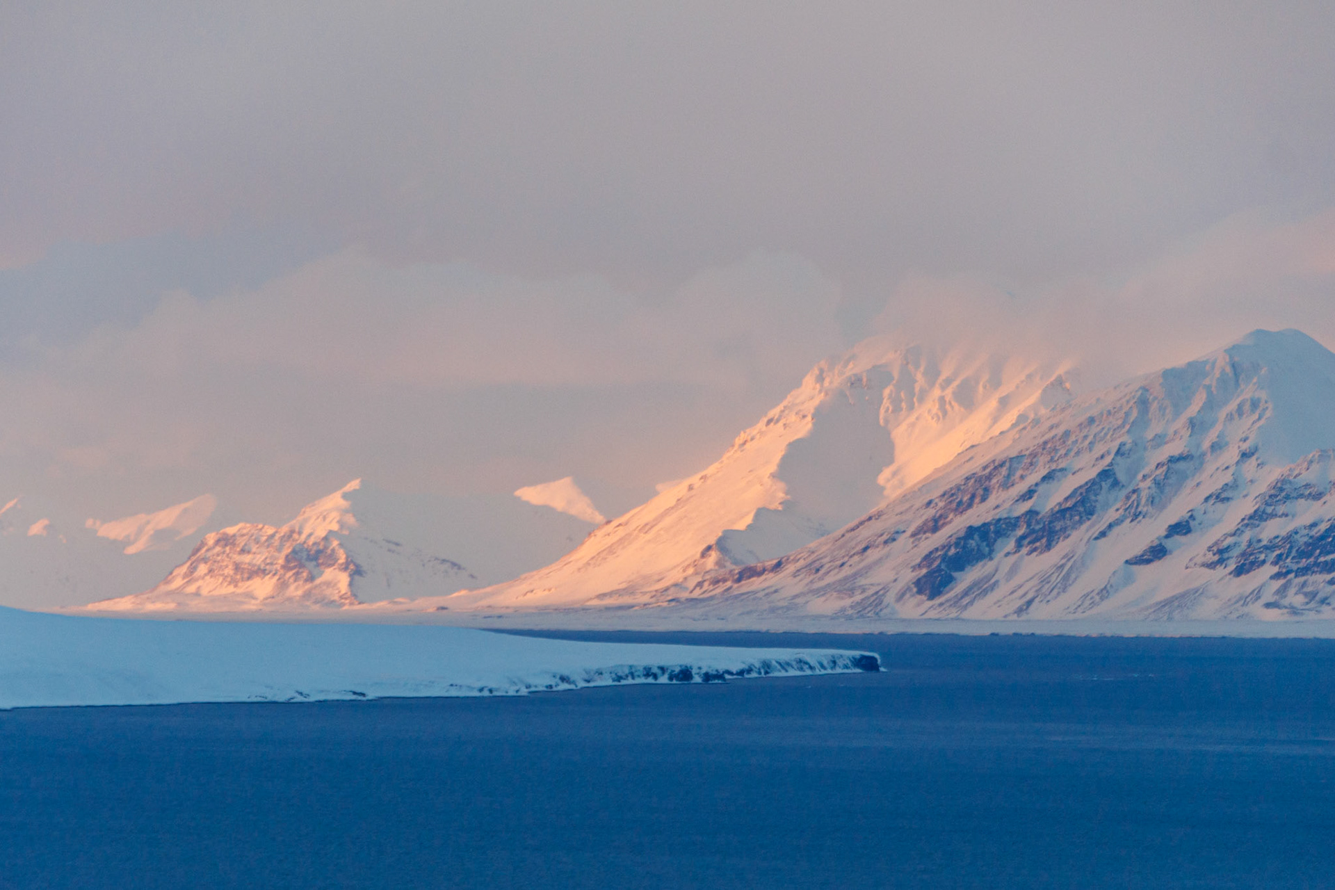 Weg nach Isfjord Radio