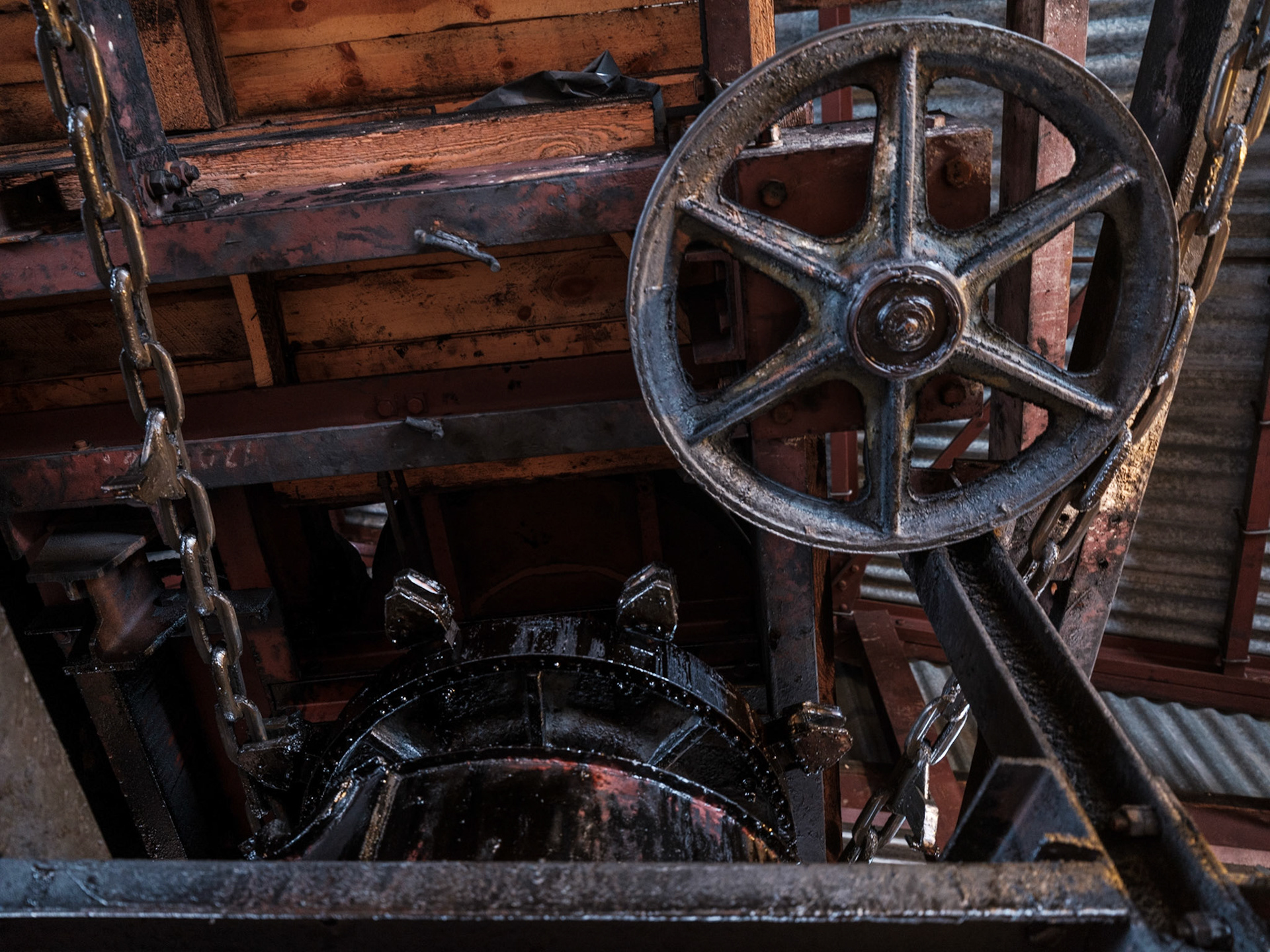 Cable Central - Longyearbyen
