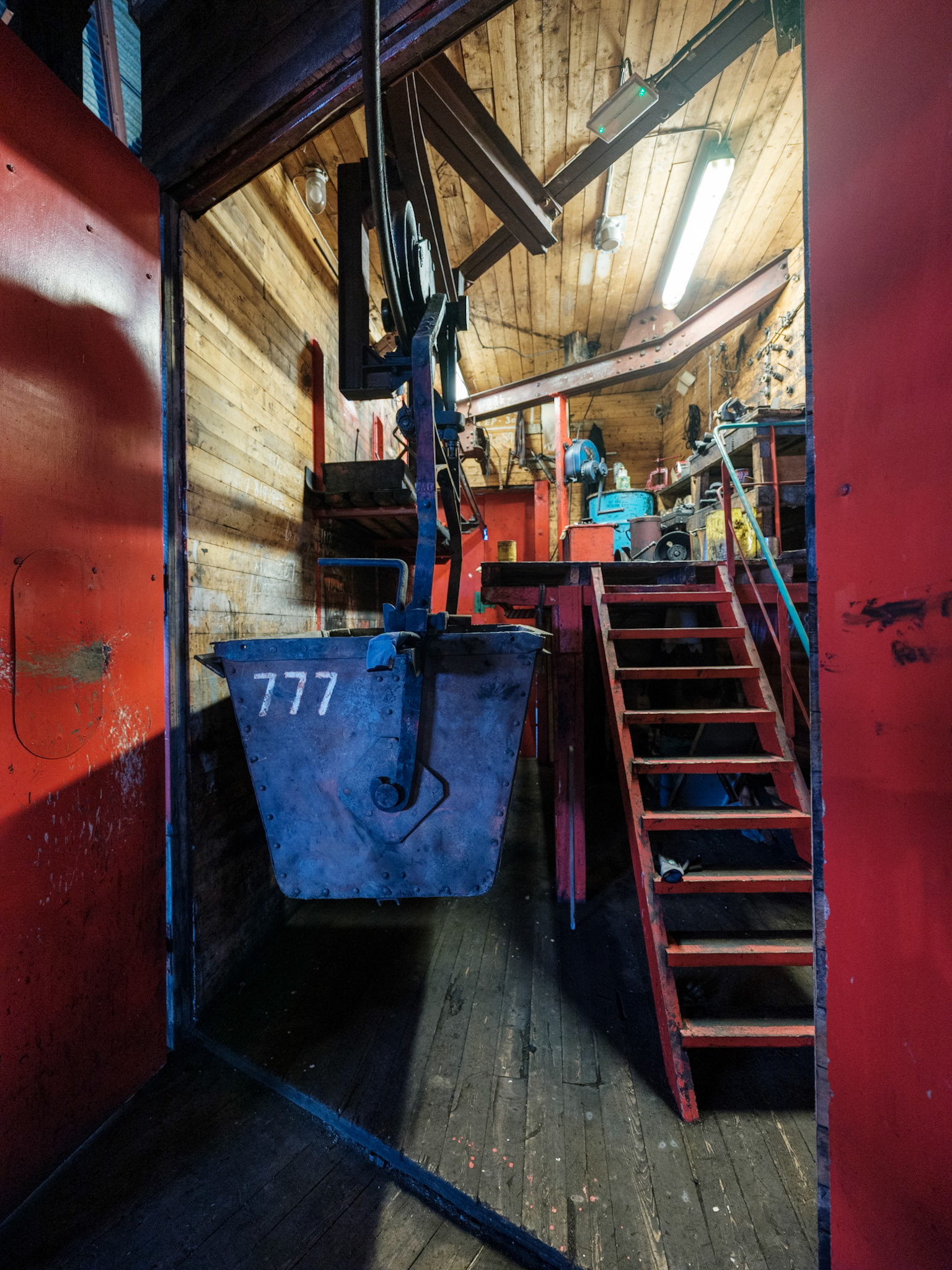 Cable Central - Longyearbyen