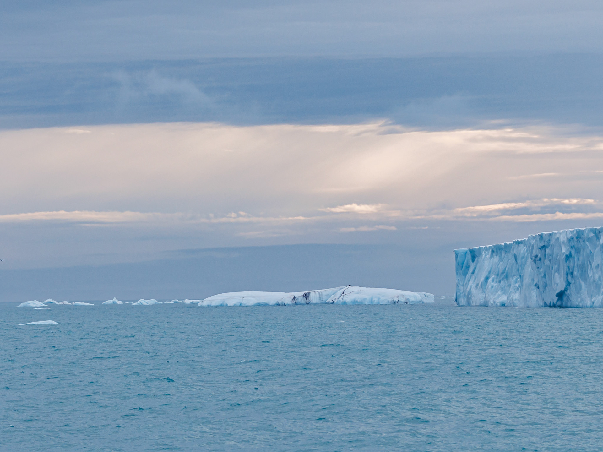 Bråsvell GletscherBråsvell Gletscher