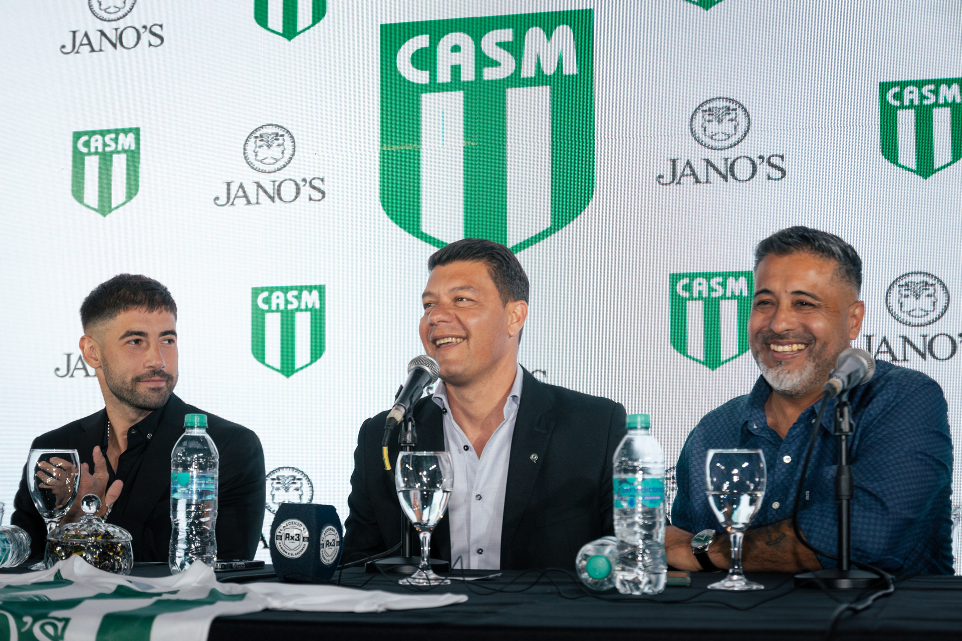 Presentación de Sebastián Battaglia como director técnico de San Miguel.