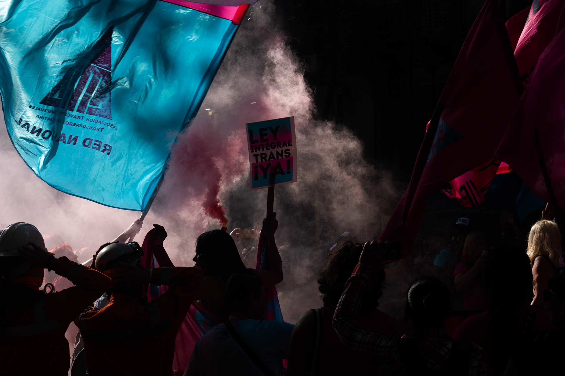 31º Marcha del Orgullo de Buenos Aires bajo las consignas "Ley integral trans, Ley anti-discriminatoria y sí al lenguaje inclusivo" en la Ciudad Autónoma de Buenos Aires, Argentina el 5 de noviembre de 2022.
