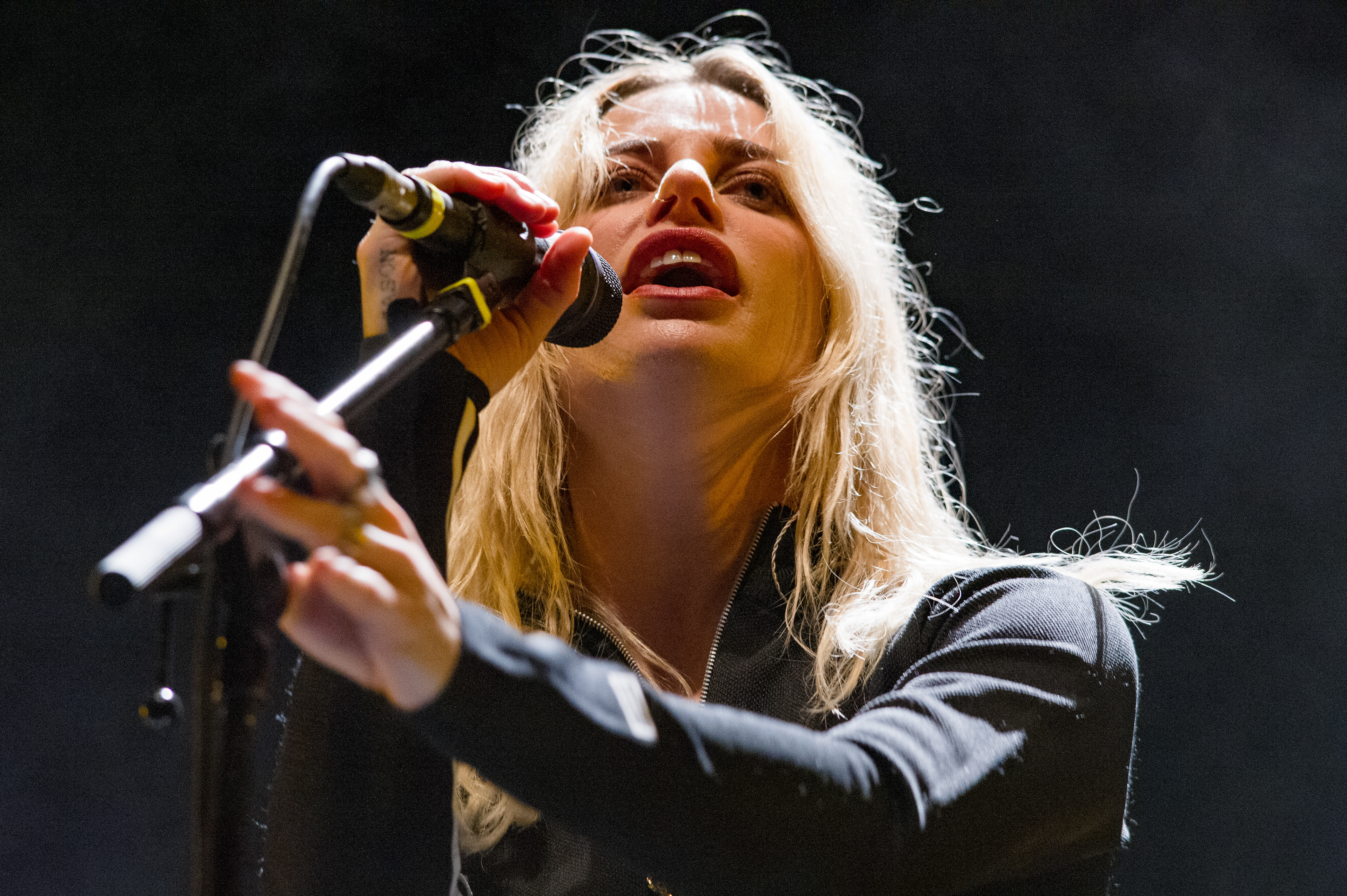 Gin Wigmore - Dunedin 2019