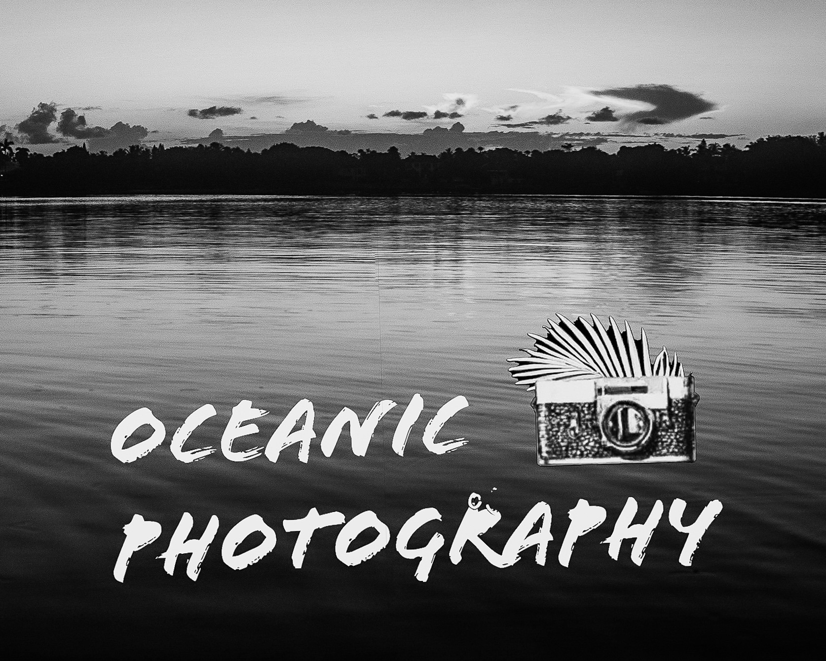 Oceanic Photography Logo