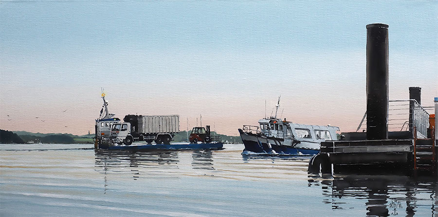 Réf. H-17.051 - Un croisement réussi entre la barge et le passeur - Ile aux Moines. Huile sur toile 60x30 cm - Col. particulière