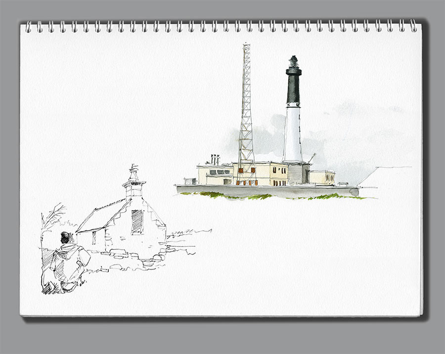 Ile de Sein, le phare et la chpelle St-Corentin