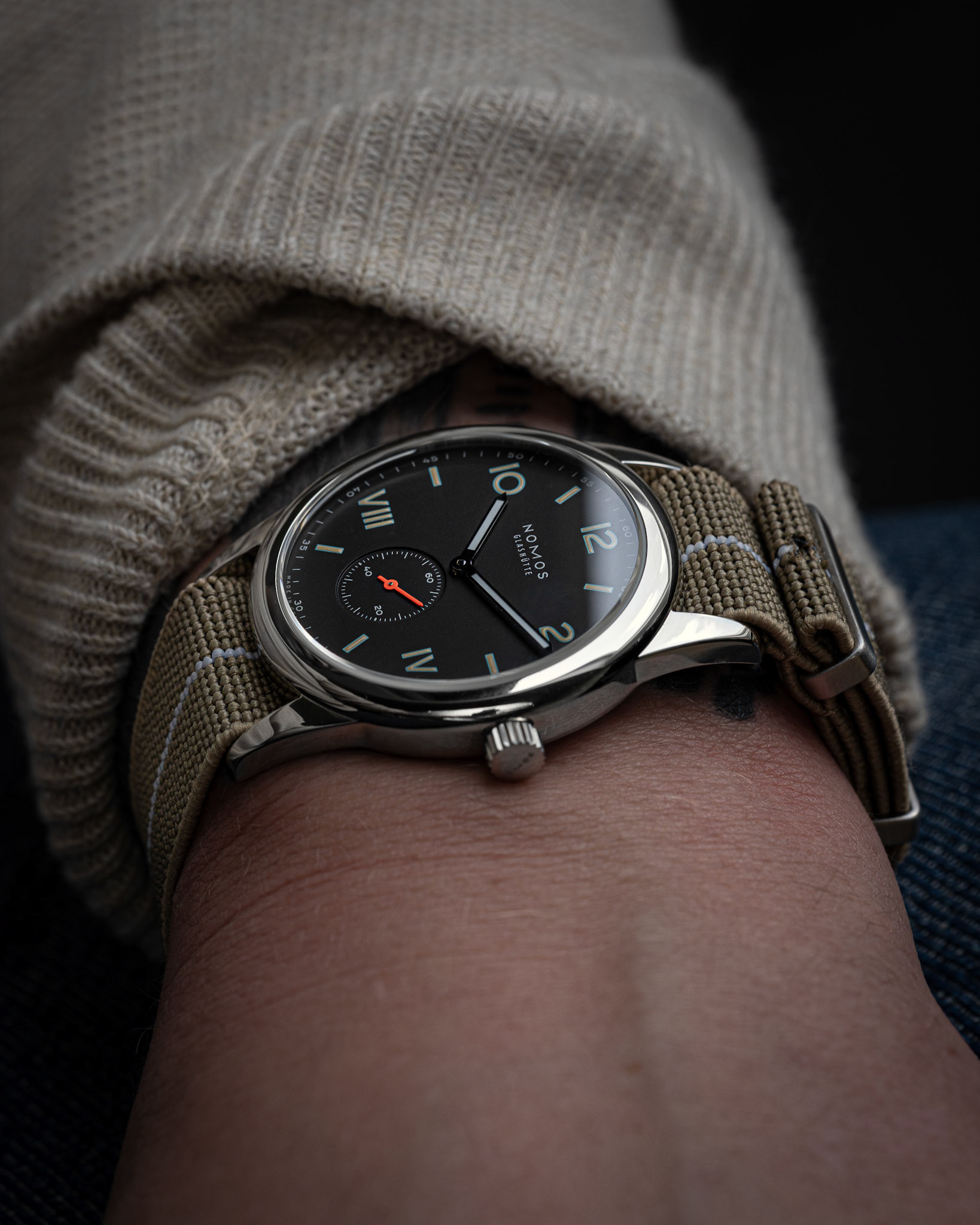 Zuludiver British Military Watch Strap: AIRBORNE Elastic - Desert Sand / White