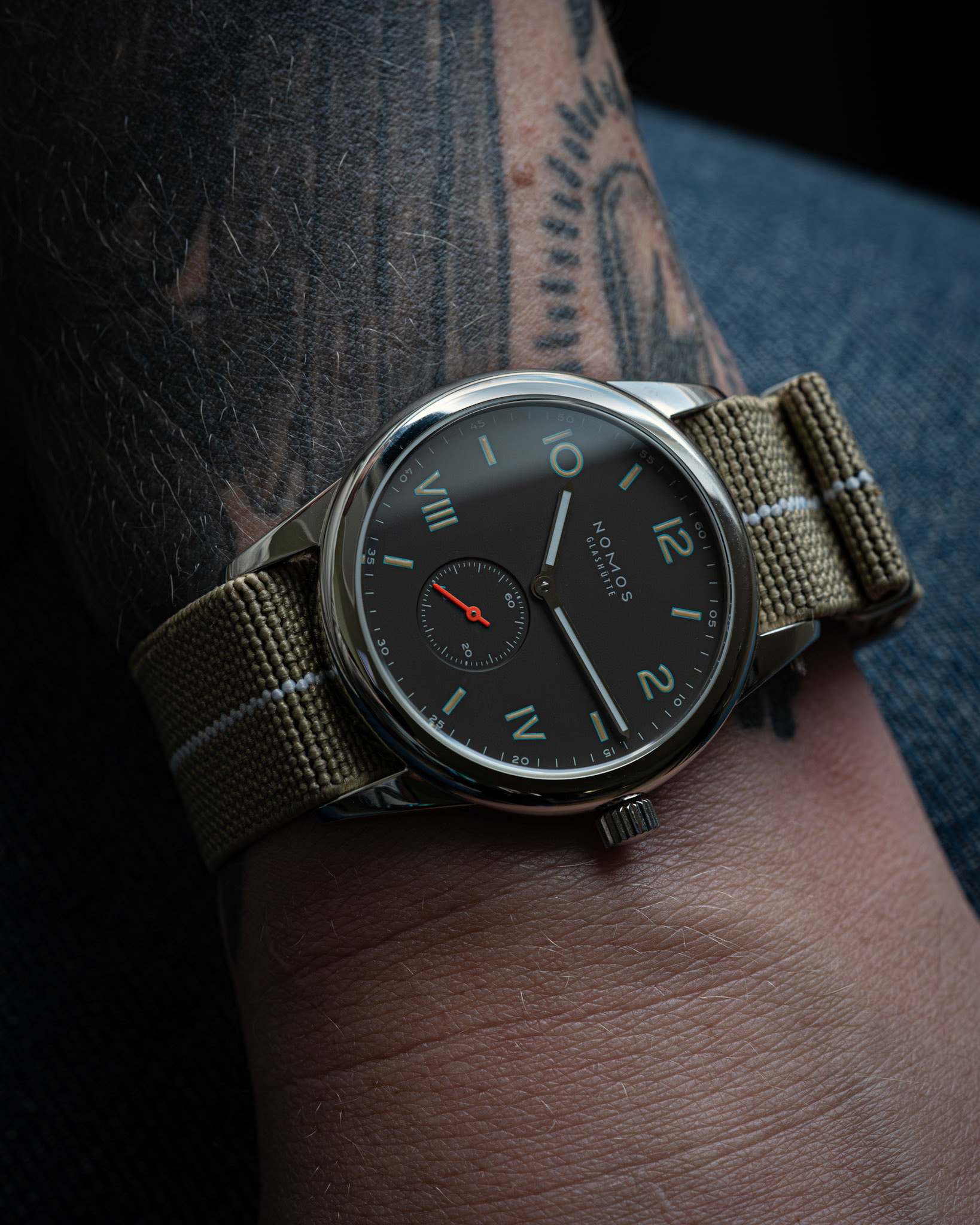 Zuludiver British Military Watch Strap: AIRBORNE Elastic - Desert Sand / White