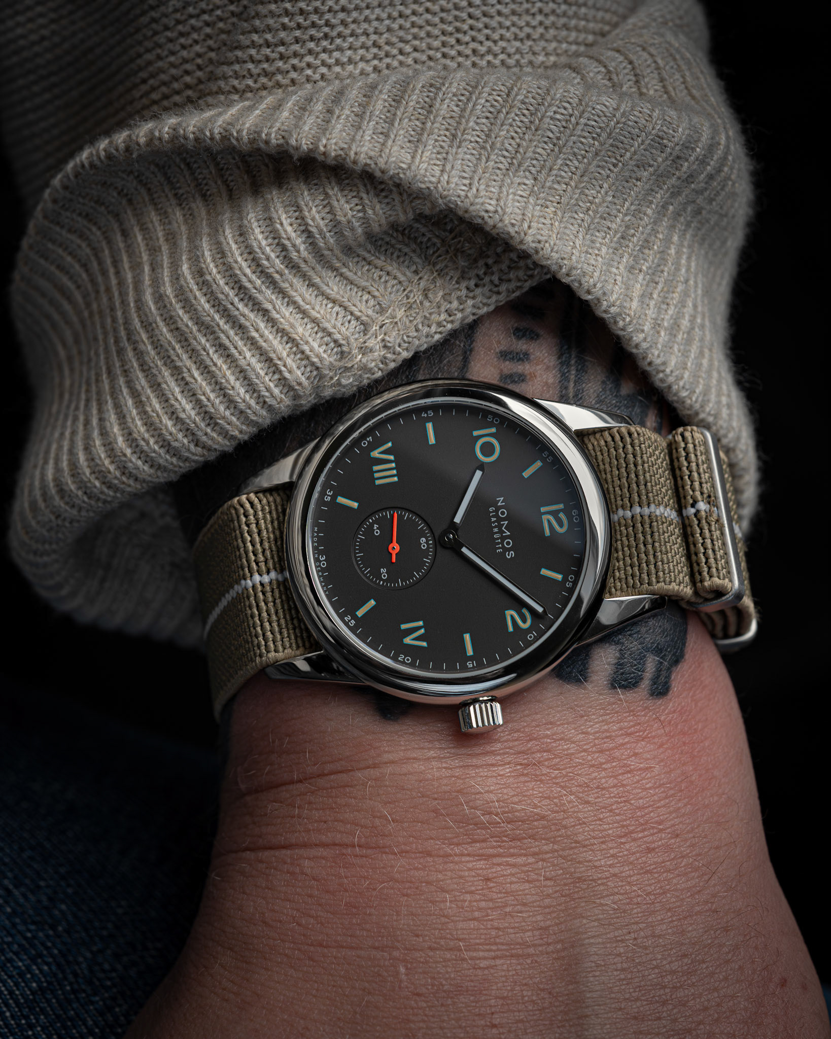 Zuludiver British Military Watch Strap: AIRBORNE Elastic - Desert Sand / White