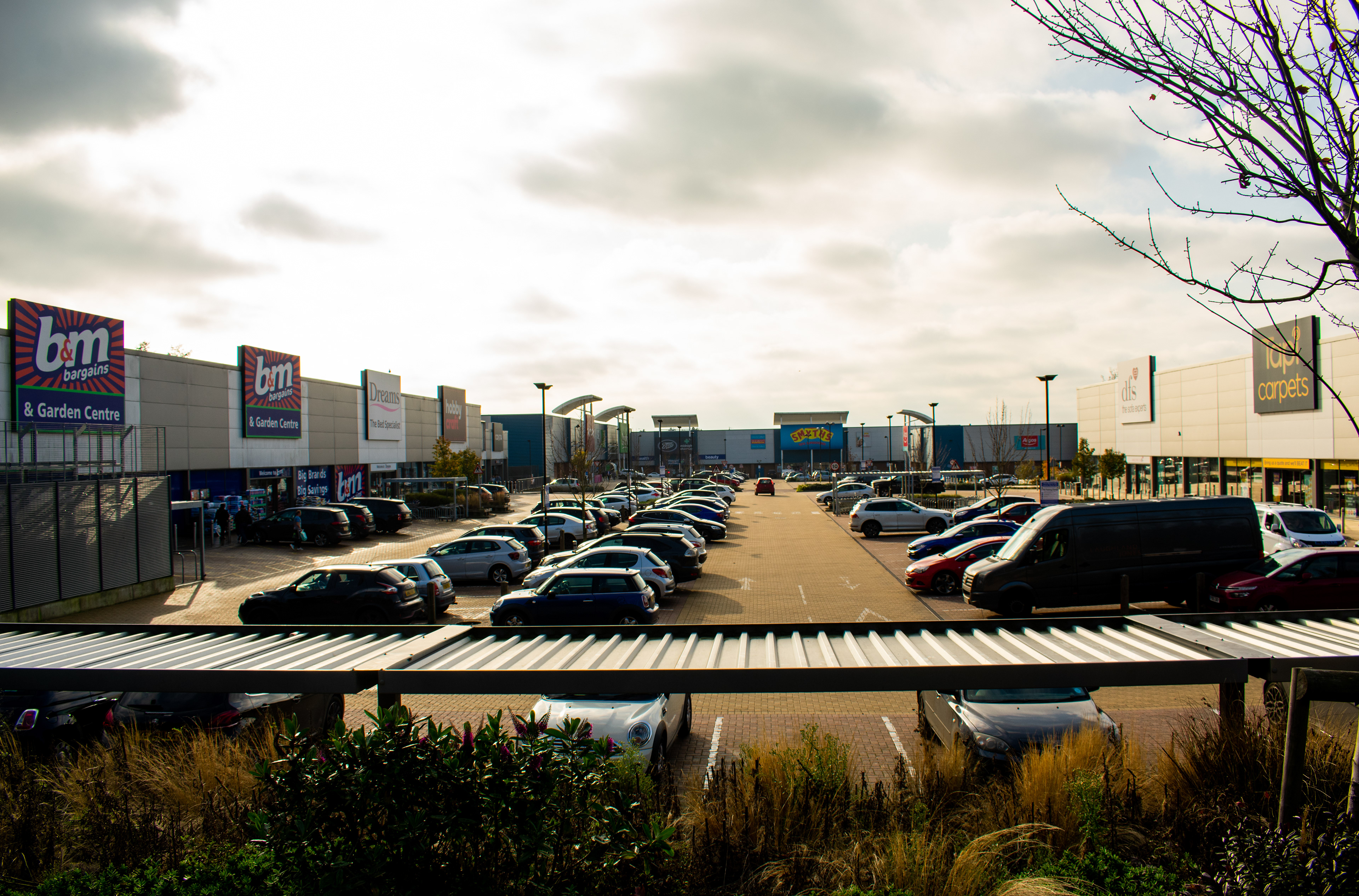 Ashford Retail park, 8/11/20, 12:31