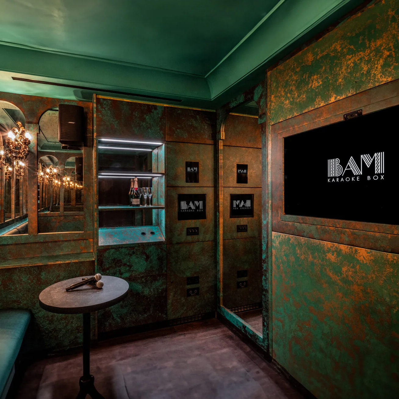 Bespoke Commercial Digital Wallcovering Project