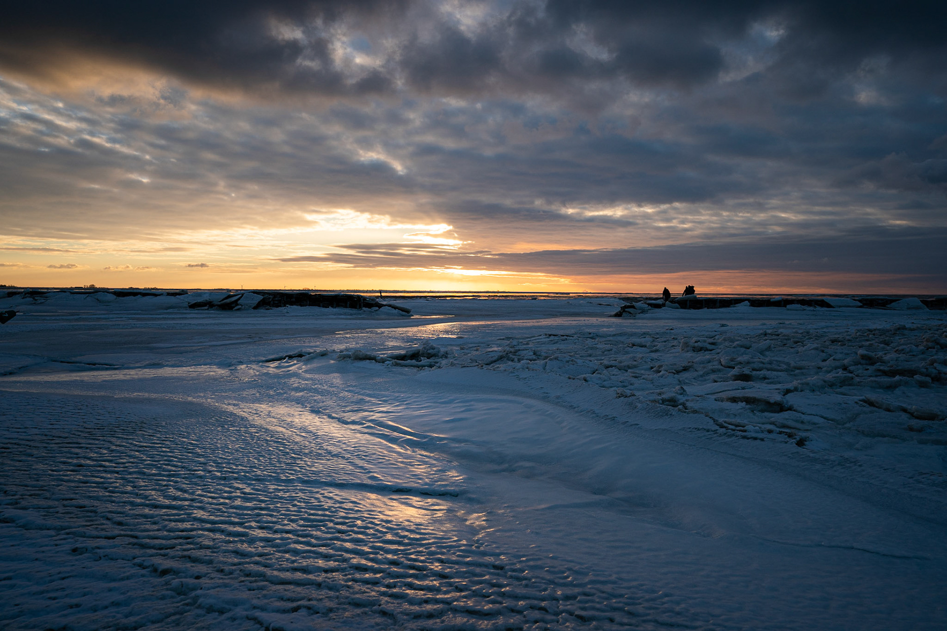 11-02-2021, Noordpolderzijl: Vrije foto, De laatste keer kon het in 2005. IJswadlopen. Een bevroren landschap met ijsschotsen. Een bijzonder mooi tafereel om te zien.  Foto: Jaspar Moulijn