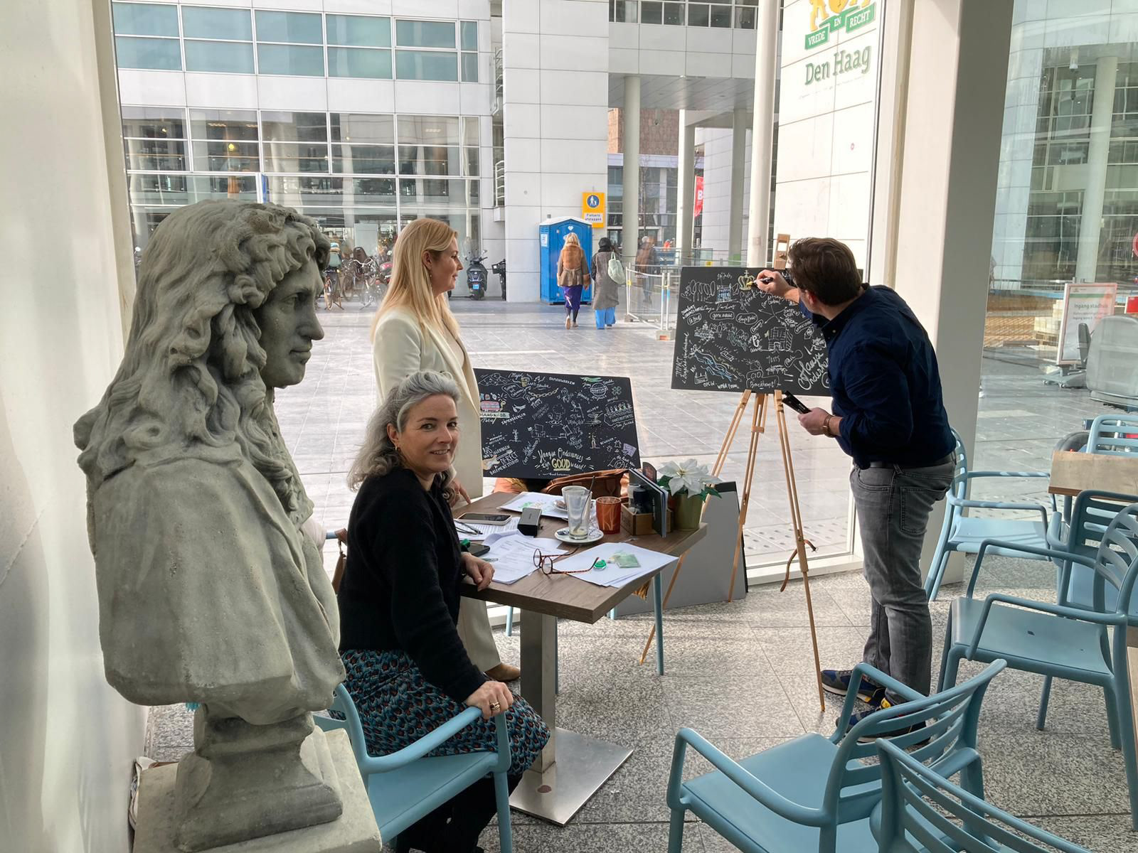 Sneltekensessie @ Atrium Den Haag