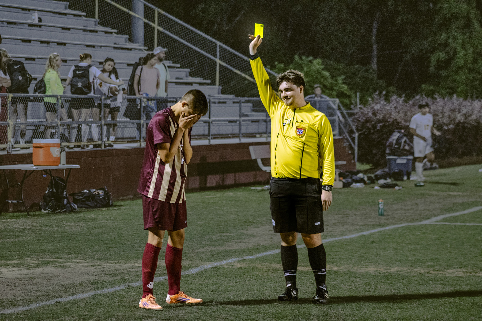 Efren (11) + referee