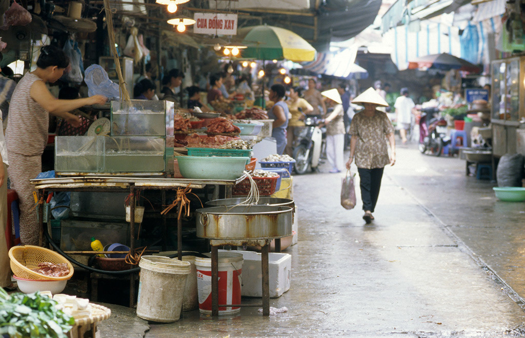 Hom market, Ha Noi