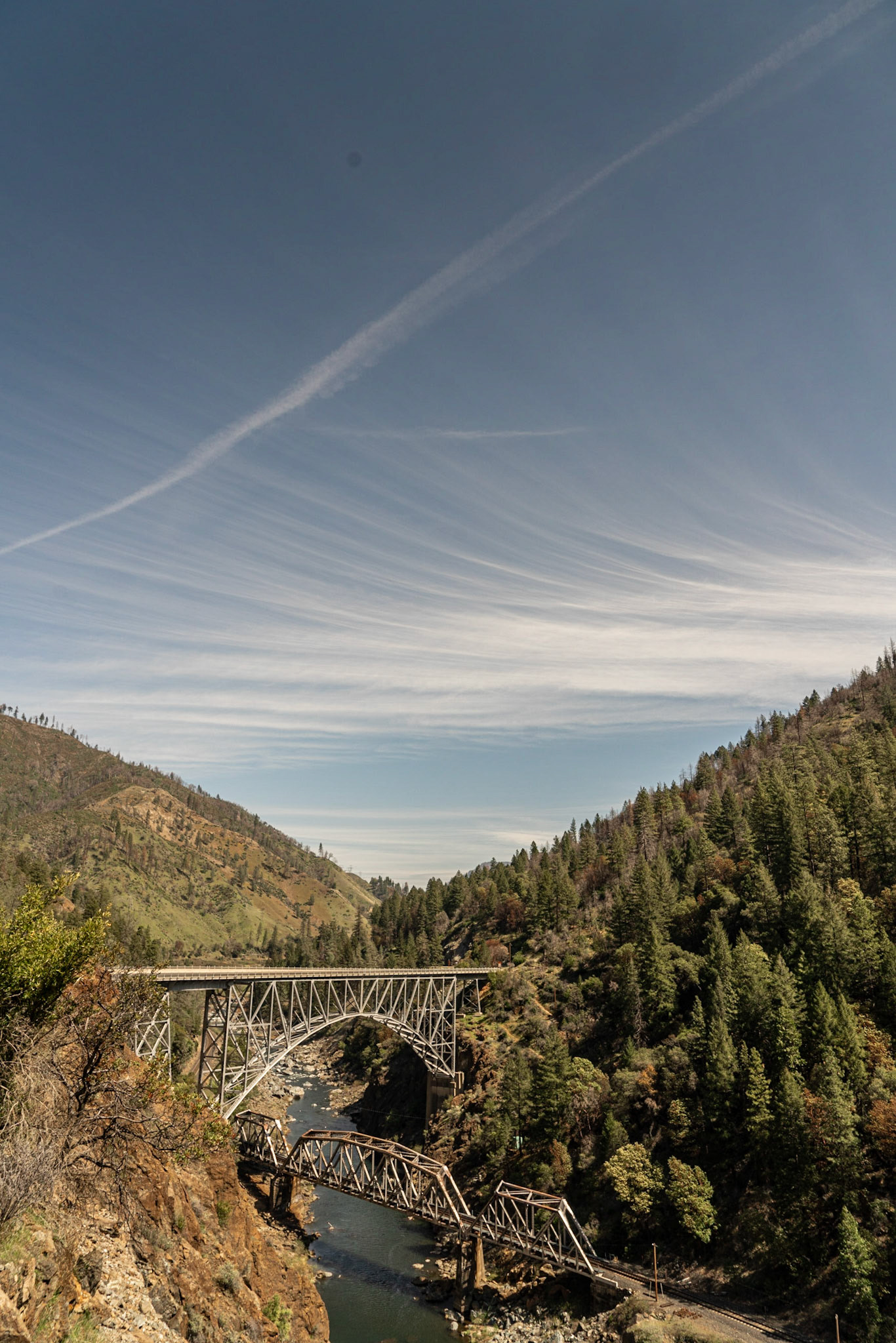 Pulga Bridges