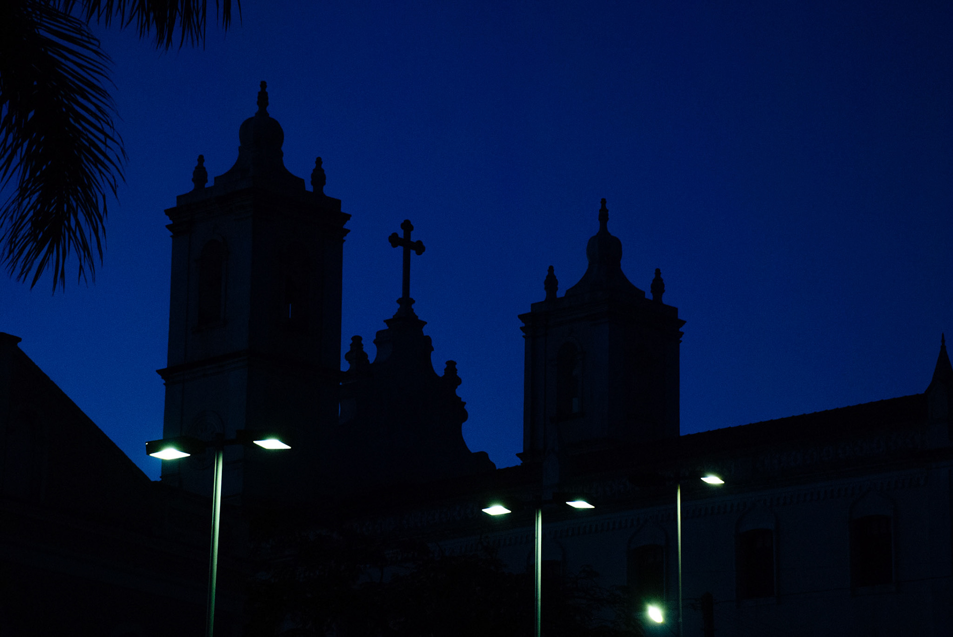 Pra que tanta luz?