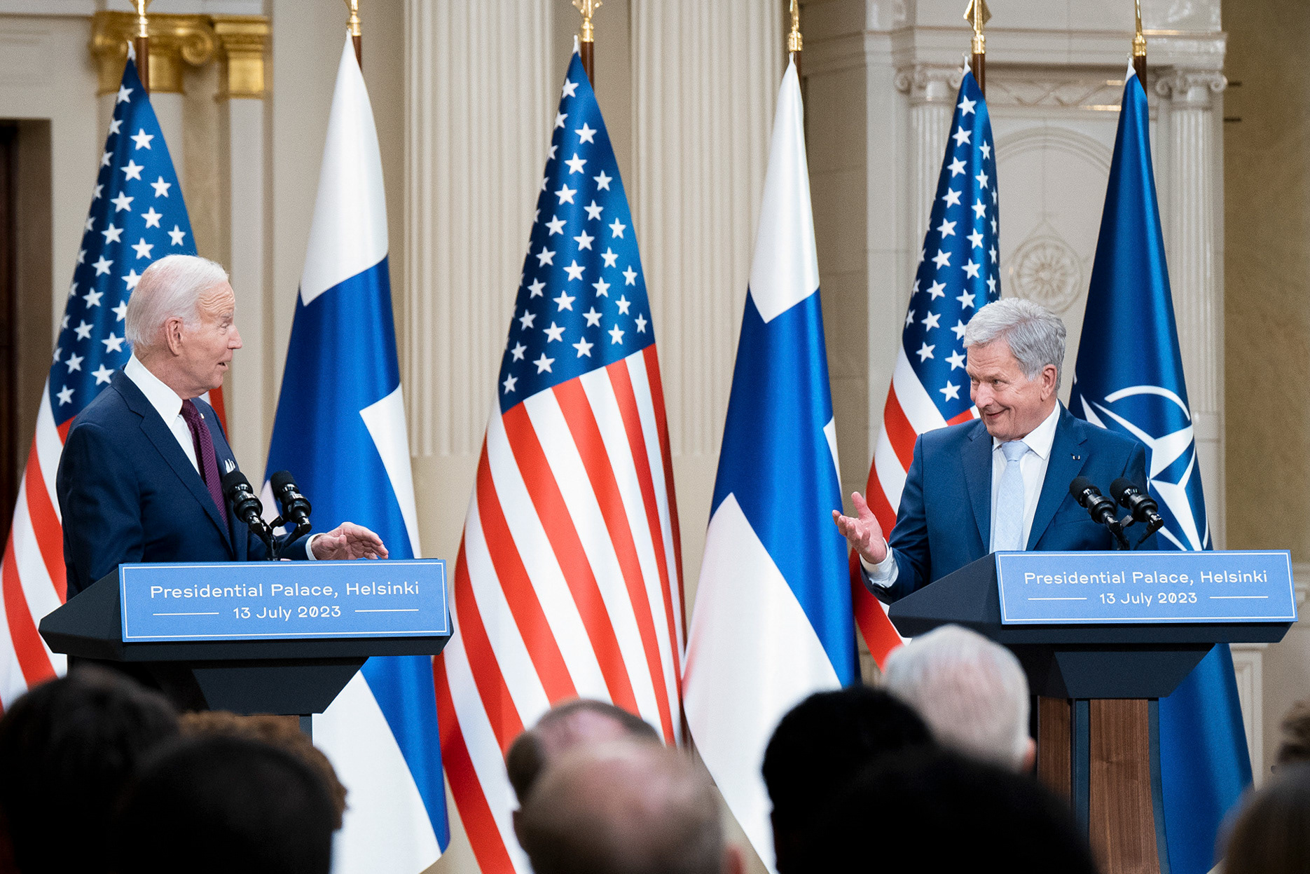 Yhdysvaltain presidentti Joe Biden vieraili Helsingissä ja piti tiedotustilaisuuden presidentti Sauli Niinistön kanssa. (Lännen Media, 2023)