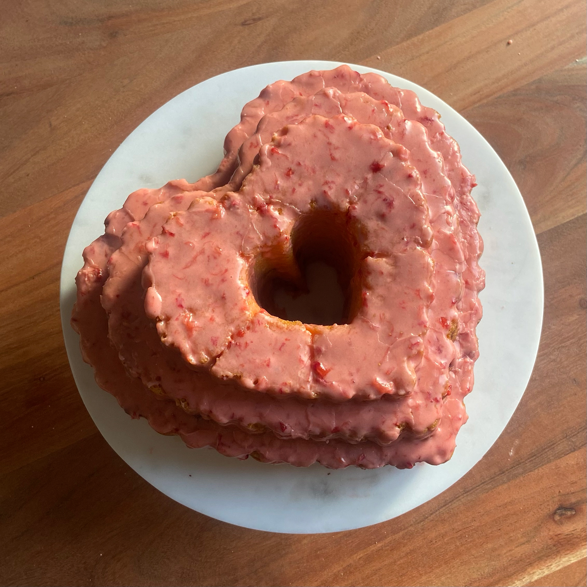 Summertime Strawberry Cake